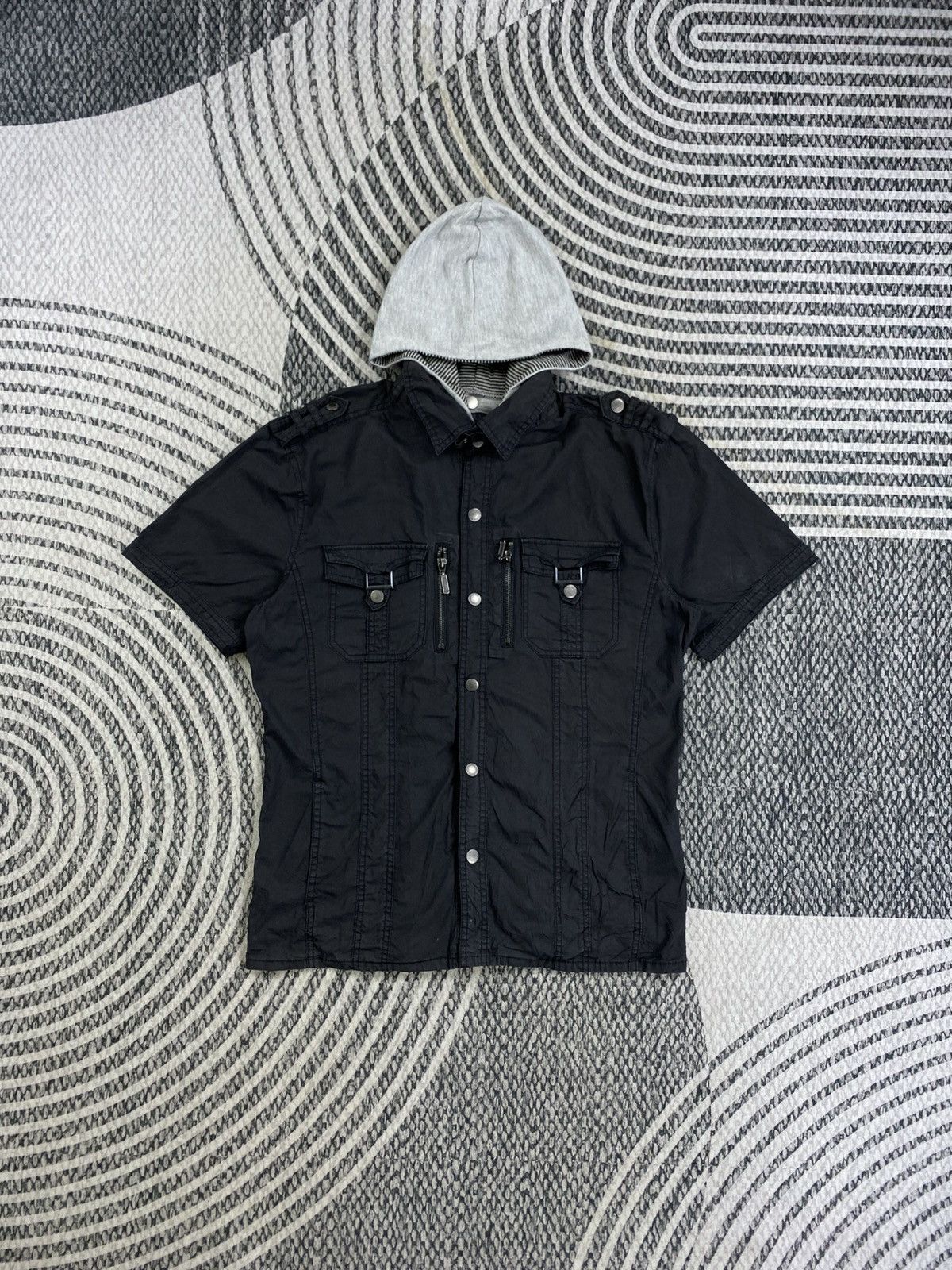 In The Attic Vtg In The Attic Shortsleeve Hooded Zipper Size US M / EU 48-50 / 2 - 1 Thumbnail