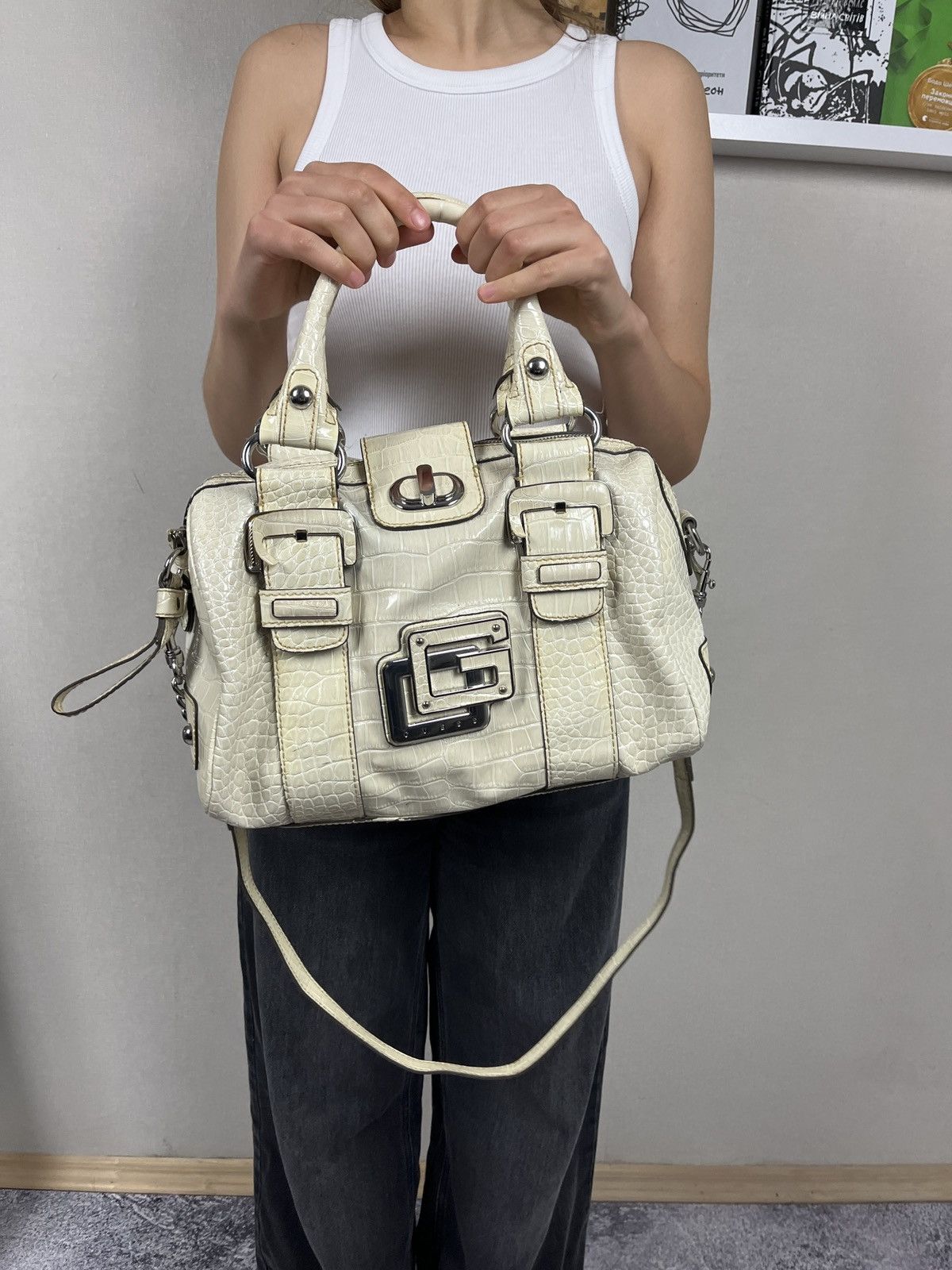 Guess Guess Vintage Buckle Logo Shoulder Bag 00’s Y2k Avant Garde Size ONE SIZE - 2 Thumbnail