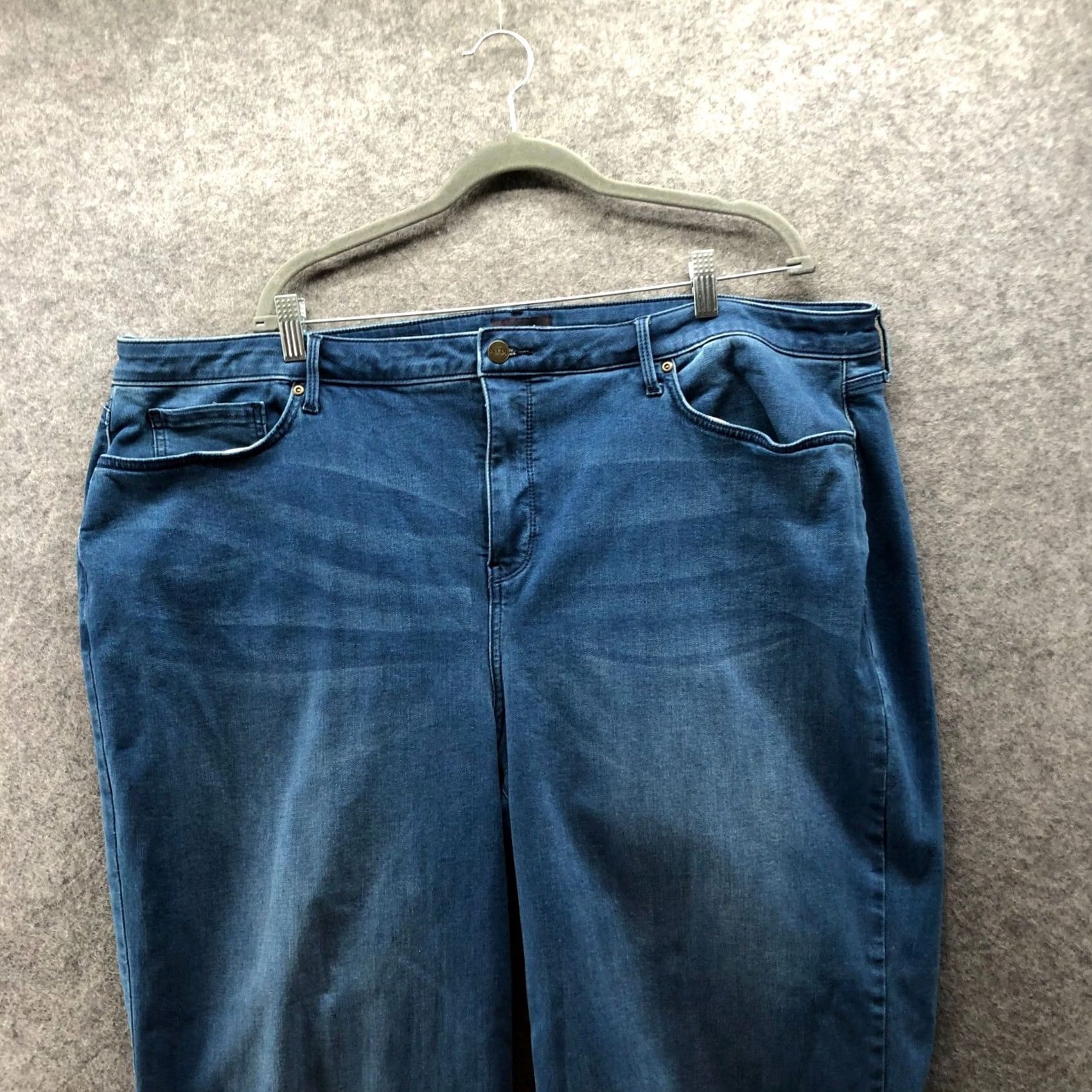NYDJ NYDJ Jeans Womens 24W Blue Medium Wash Stretch High Rise Wide Leg Crop Ankle 5-Pocket Denim Slimming Pockets Button Zip XXS-Plus? Size 42" / US 20 - 6 Thumbnail