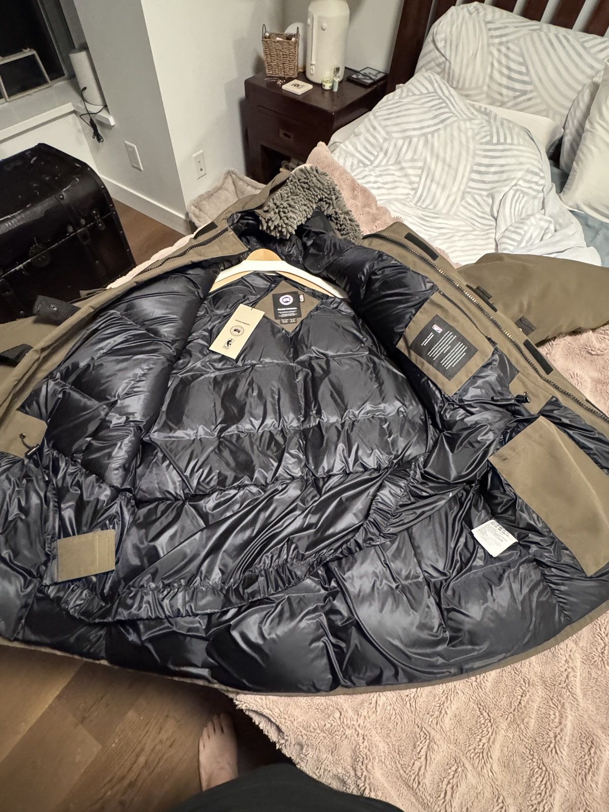 Canada Goose × NBA × Salehe Bembury Limited edition Canada Goose x Salehe Bembury x NBA Size US XL / EU 56 / 4 - 11 Thumbnail