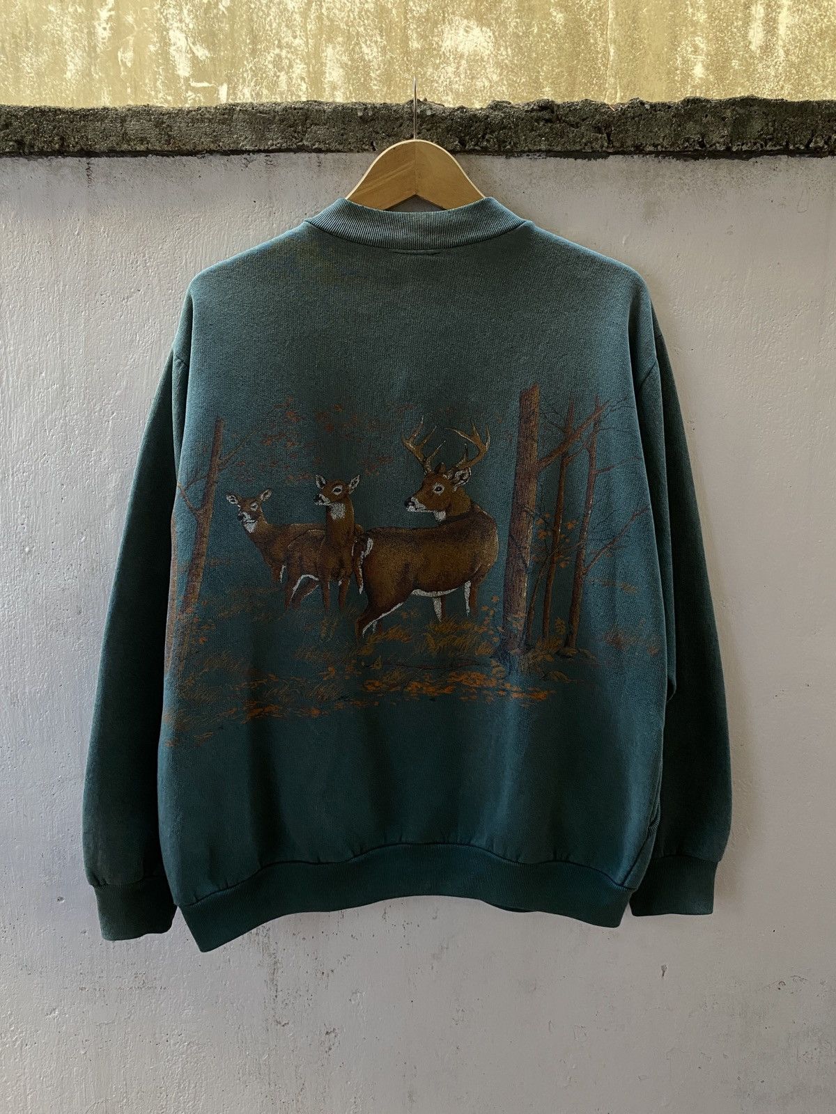 Japanese Brand Graphic Animal 'Deer' Half Button Fleece Crewneck Size US M / EU 48-50 / 2 - 7 Thumbnail
