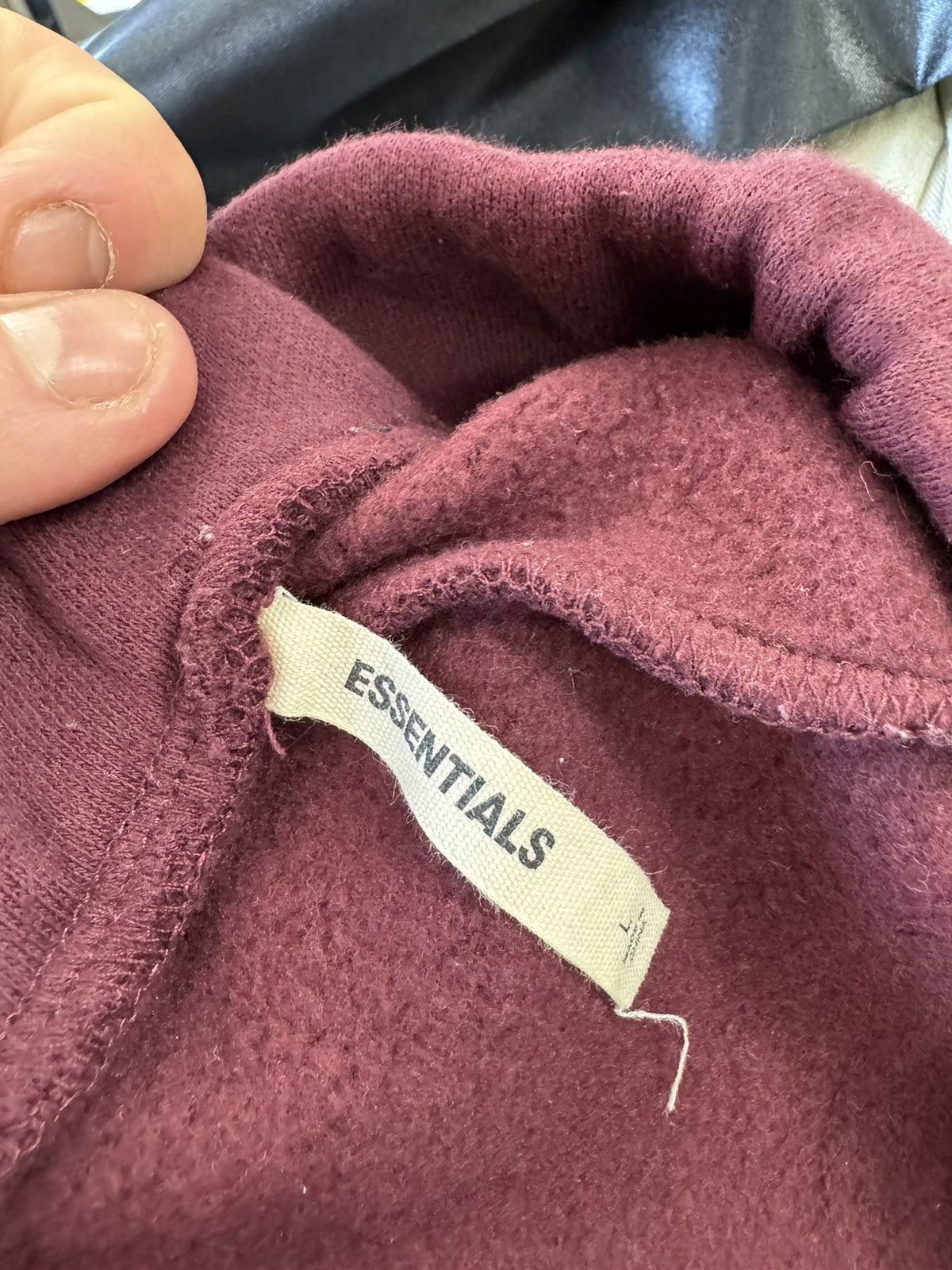 Essentials × FOG FOG ESSENTIALS BURGUNDY STRIPE SWEATPANTS SIZE LARGE Size US 34 / EU 50 - 4 Thumbnail