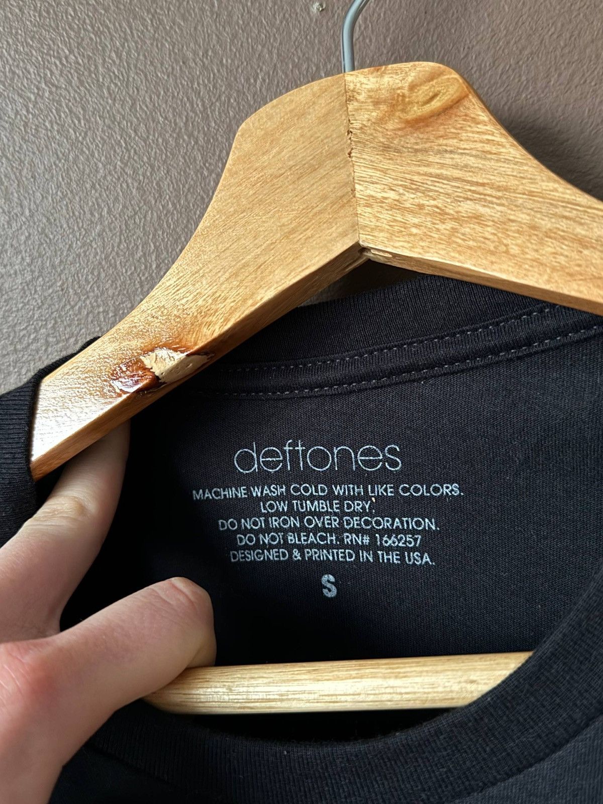 Band Tees Deftones Official Around the Fur 25th anniversary tee Size US S / EU 44-46 / 1 - 7 Thumbnail