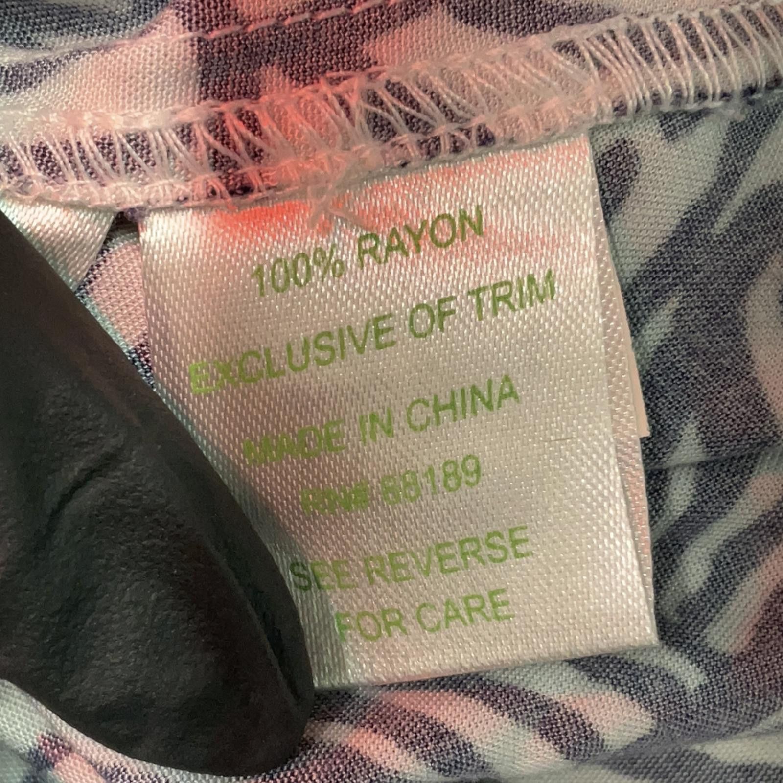 Other Lilly Pulitzer Printed Shorts Size 6 Size 28" / US 6 / IT 42 - 4 Thumbnail