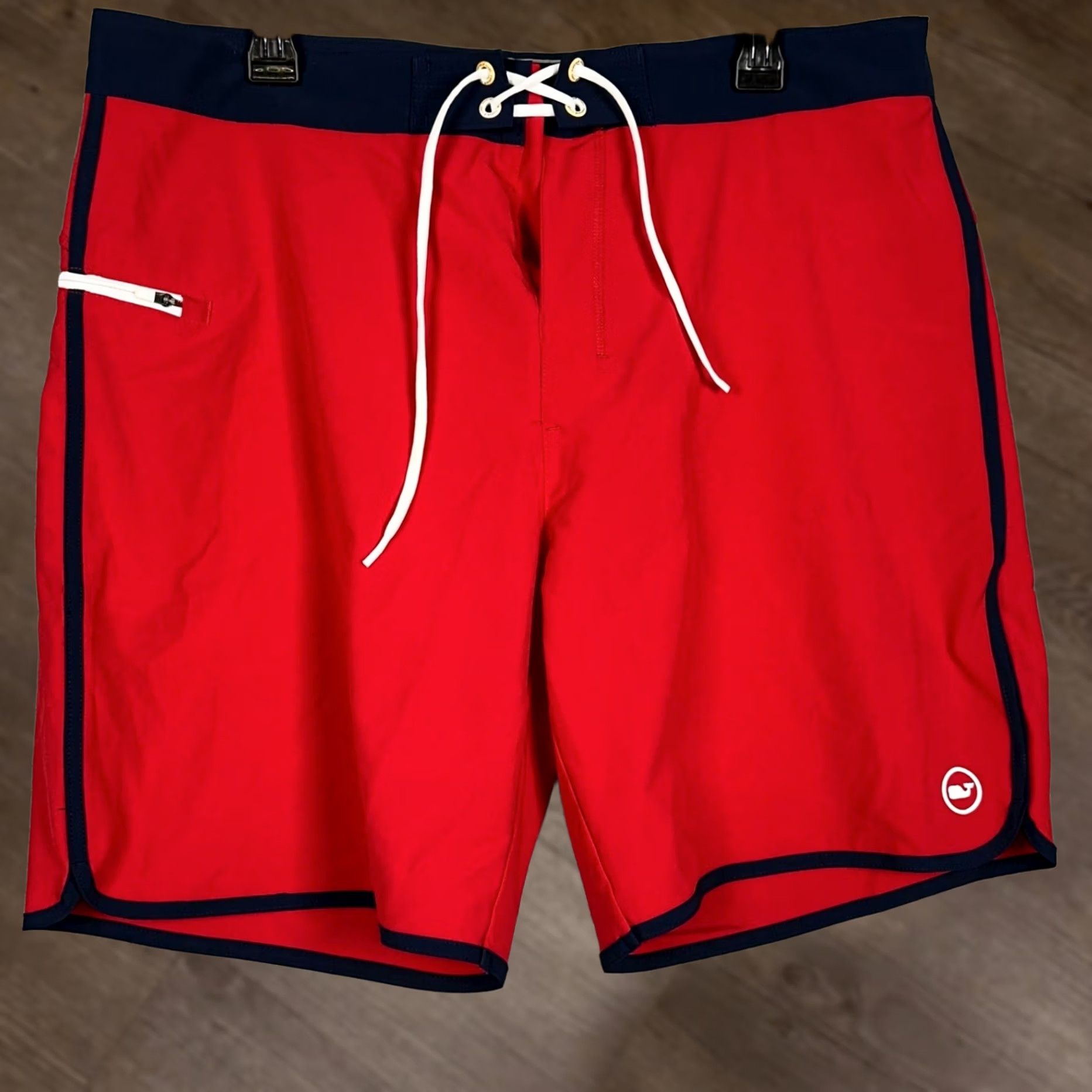 Vineyard Vines Vineyard Vines Board Shorts Men 36 Red Navy Surfing Performance Quick Dry EUC Size US 36 / EU 52 - 1 Thumbnail