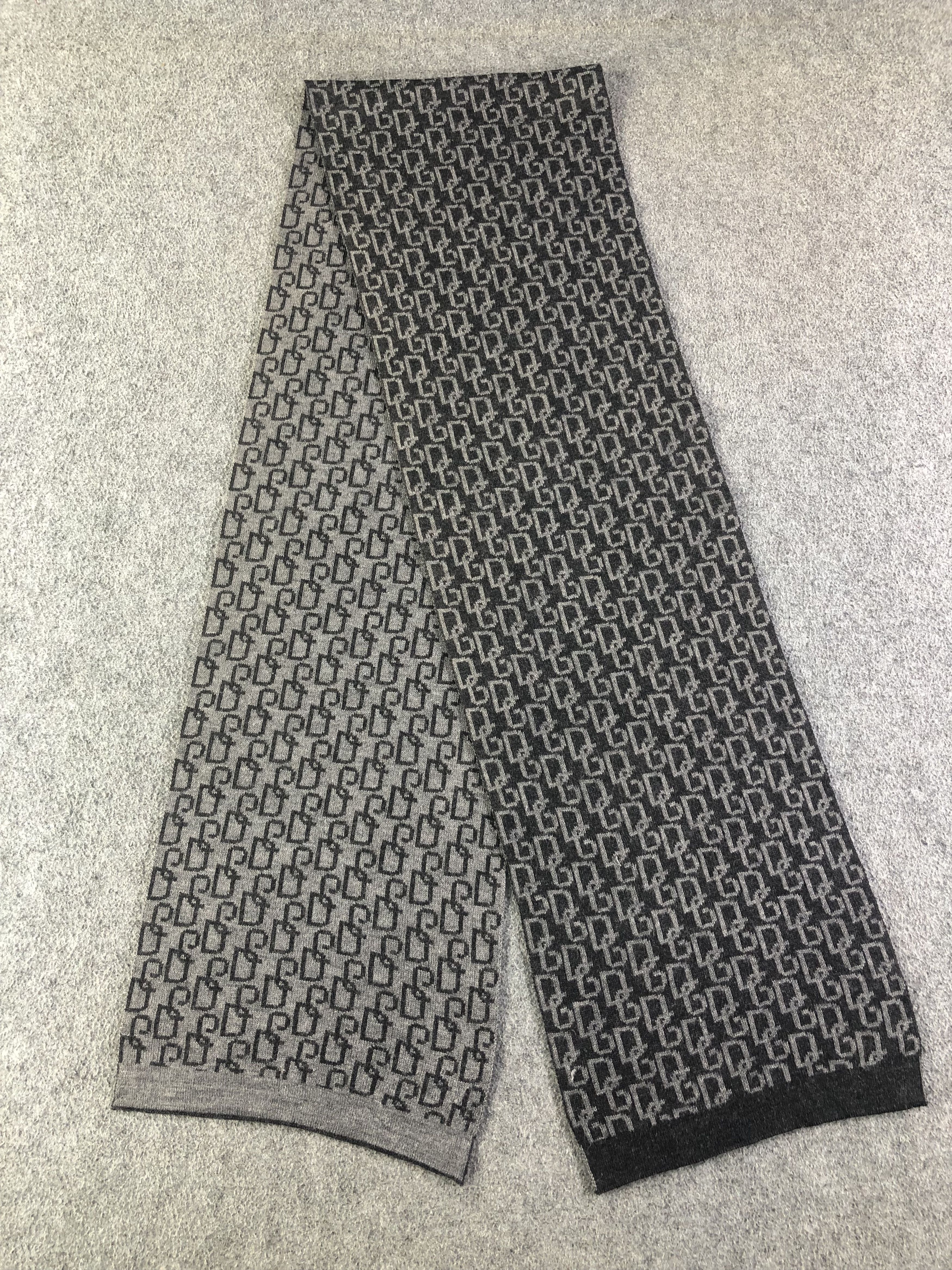 Dolce & Gabbana Dolce & Gabbana Scarf / Muffler / Neckwear SS1267 Size ONE SIZE - 5 Thumbnail