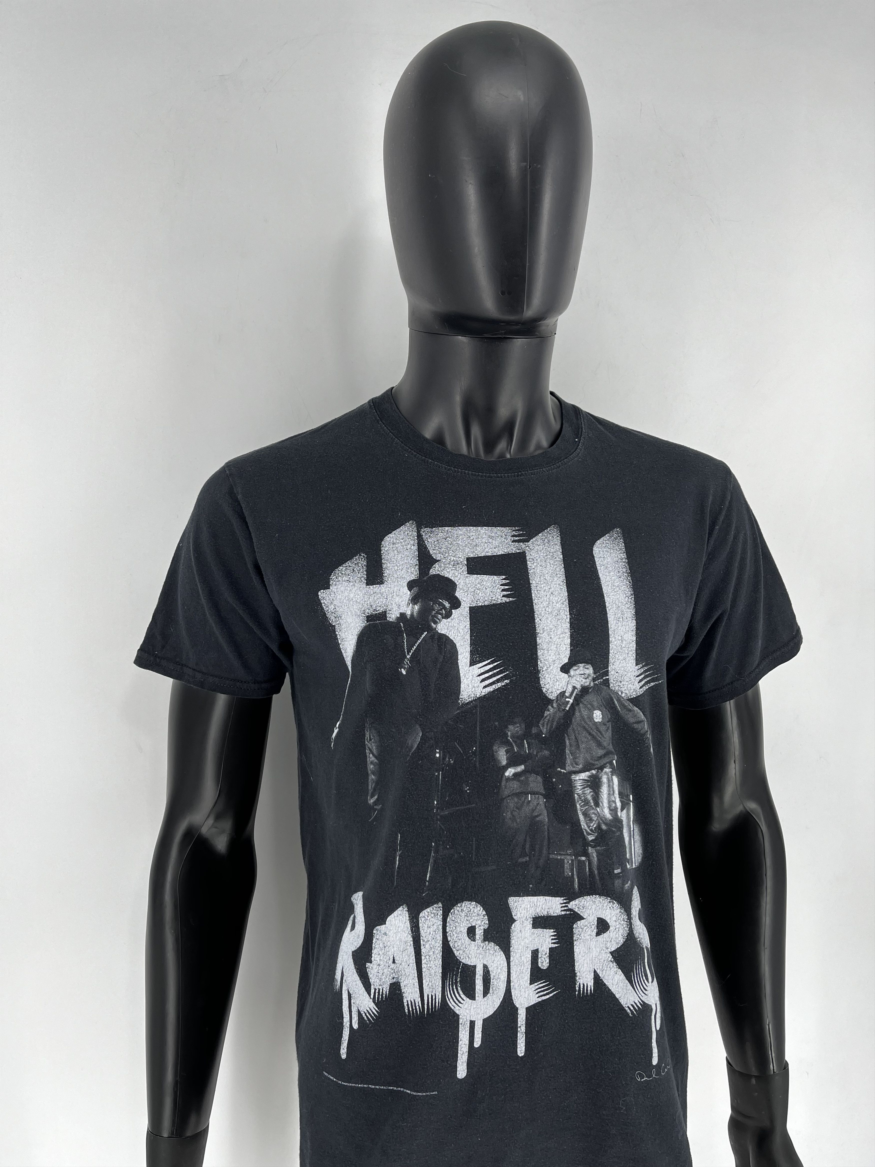 Band Tees Rare!! Vintage Hell Raiser Skull Graphic Movie Tee Size US M / EU 48-50 / 2 - 3 Thumbnail