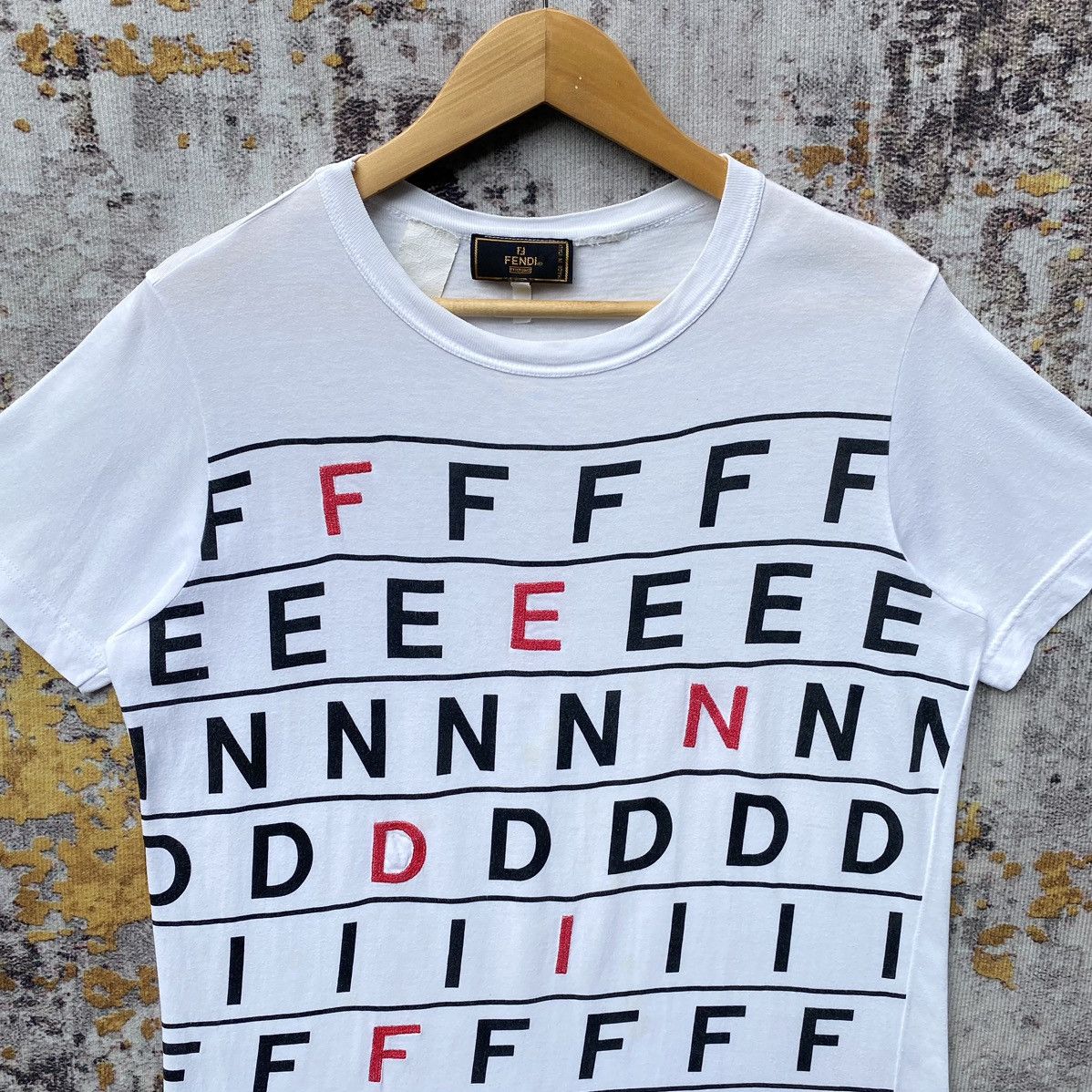 Fendi Vintage Fendi Red Word Embroidery Spellout Fendi Shirt Size US M / EU 48-50 / 2 - 7 Thumbnail