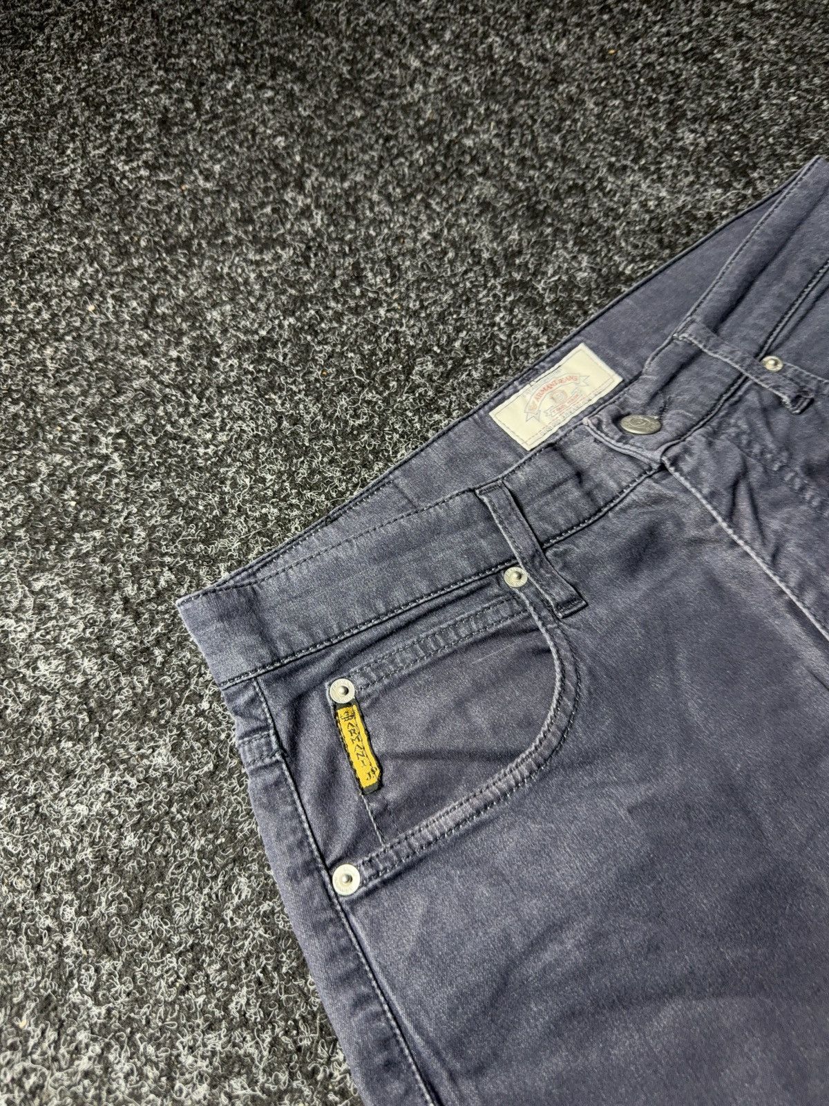 Armani 90s Armani Jeans Washed Faded Blue Straight Fit Denim Pants Size US 30 / EU 46 - 7 Thumbnail