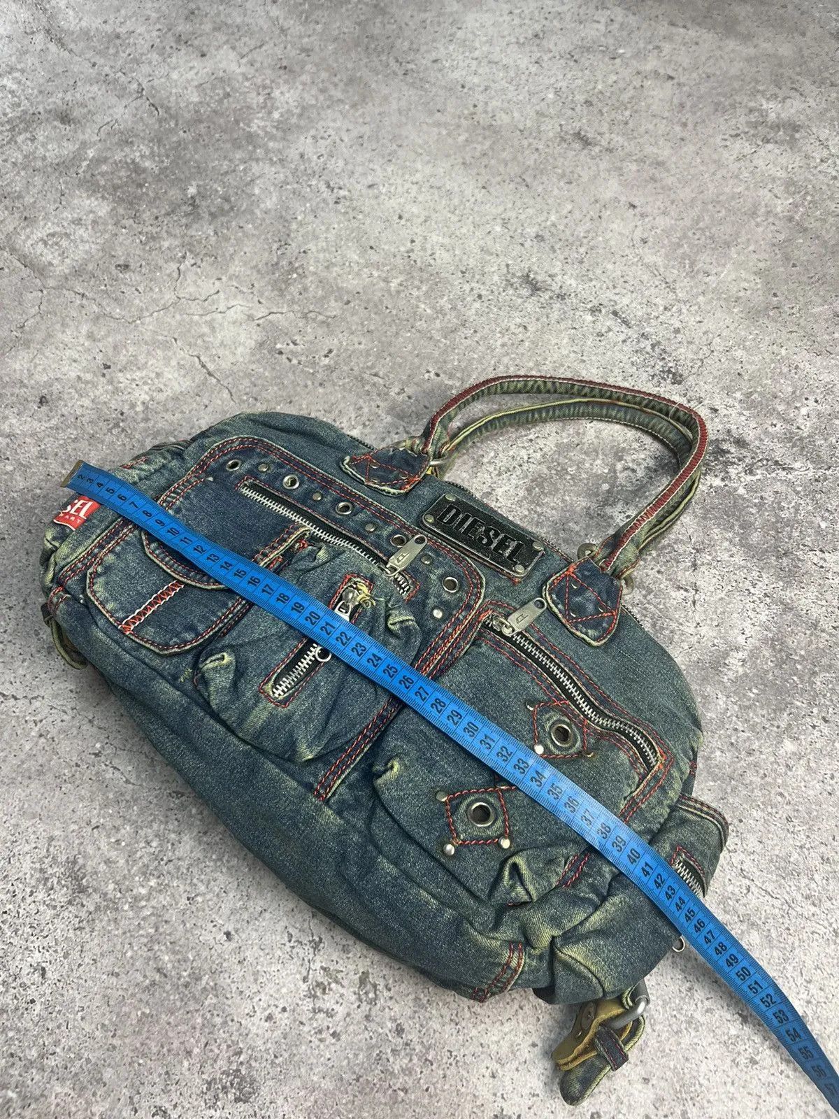 👉 Diesel Vintage Y2K Sling Bag Multi-Pocket Military 90s