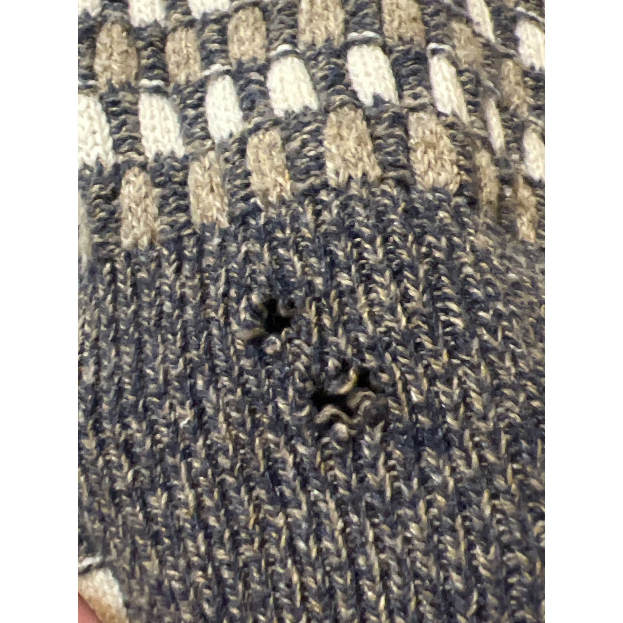 Northern Isles Vintage Northern Isles Crewneck Sweater Gray Beige White Che Size US XXL / EU 58 / 5 - 2 Thumbnail