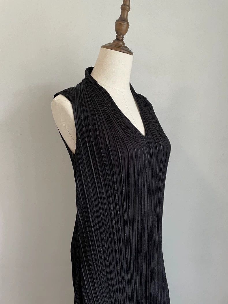 Issey Miyake Issey Miyake size:2 Black pleated heavy industry dress Size XS / US 0-2 / IT 36-38 - 8 Thumbnail