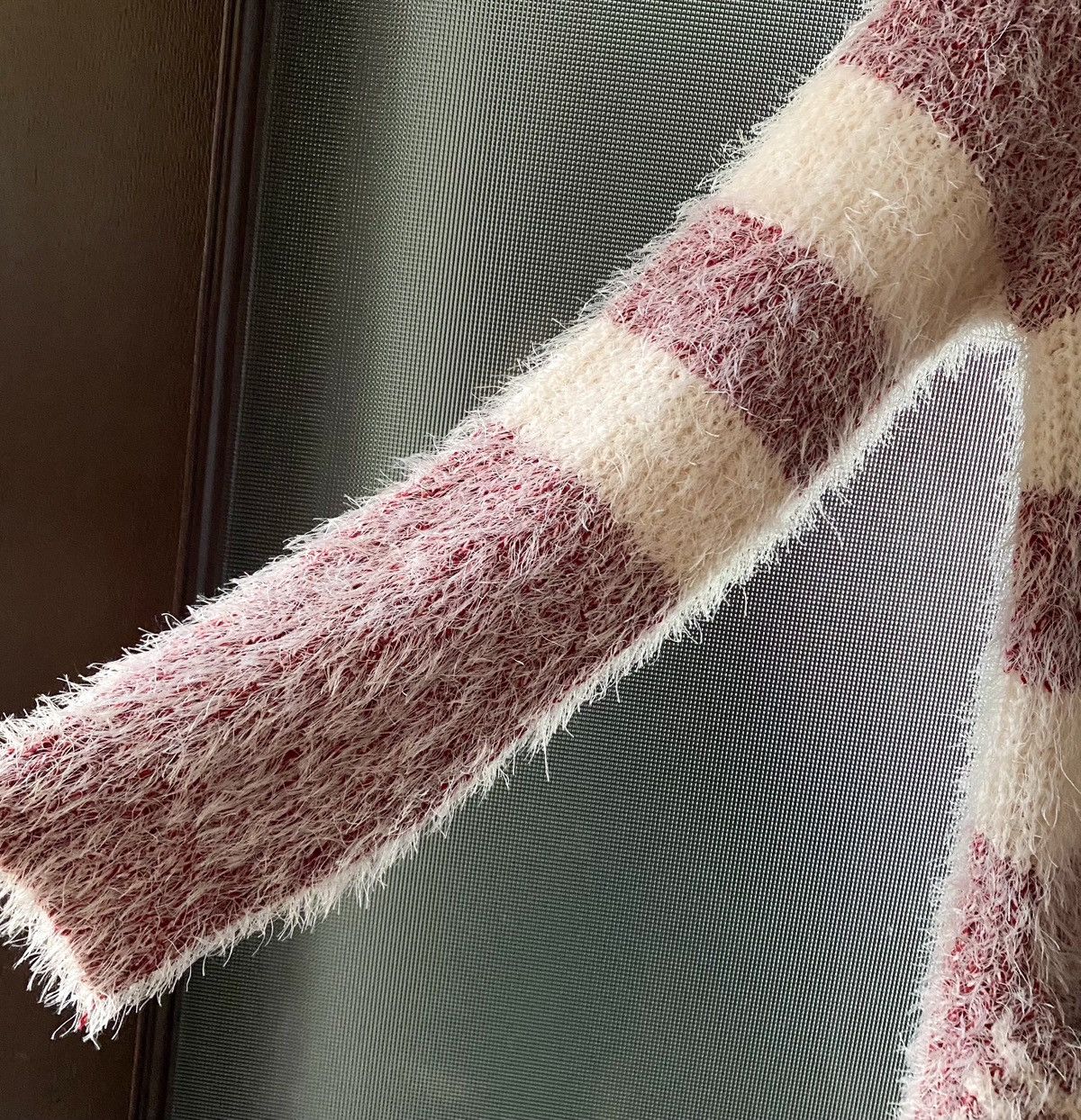 Japanese Brand Japanese vintage Mohair Style Unisex Fuzzy Knit Sweater Size US S / EU 44-46 / 1 - 3 Thumbnail