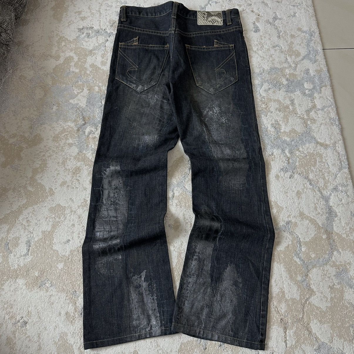 semanticdesign rare SEMANTIC DESIGN waxed snakeskin denim flare Size US 32 / EU 48 - 5 Thumbnail