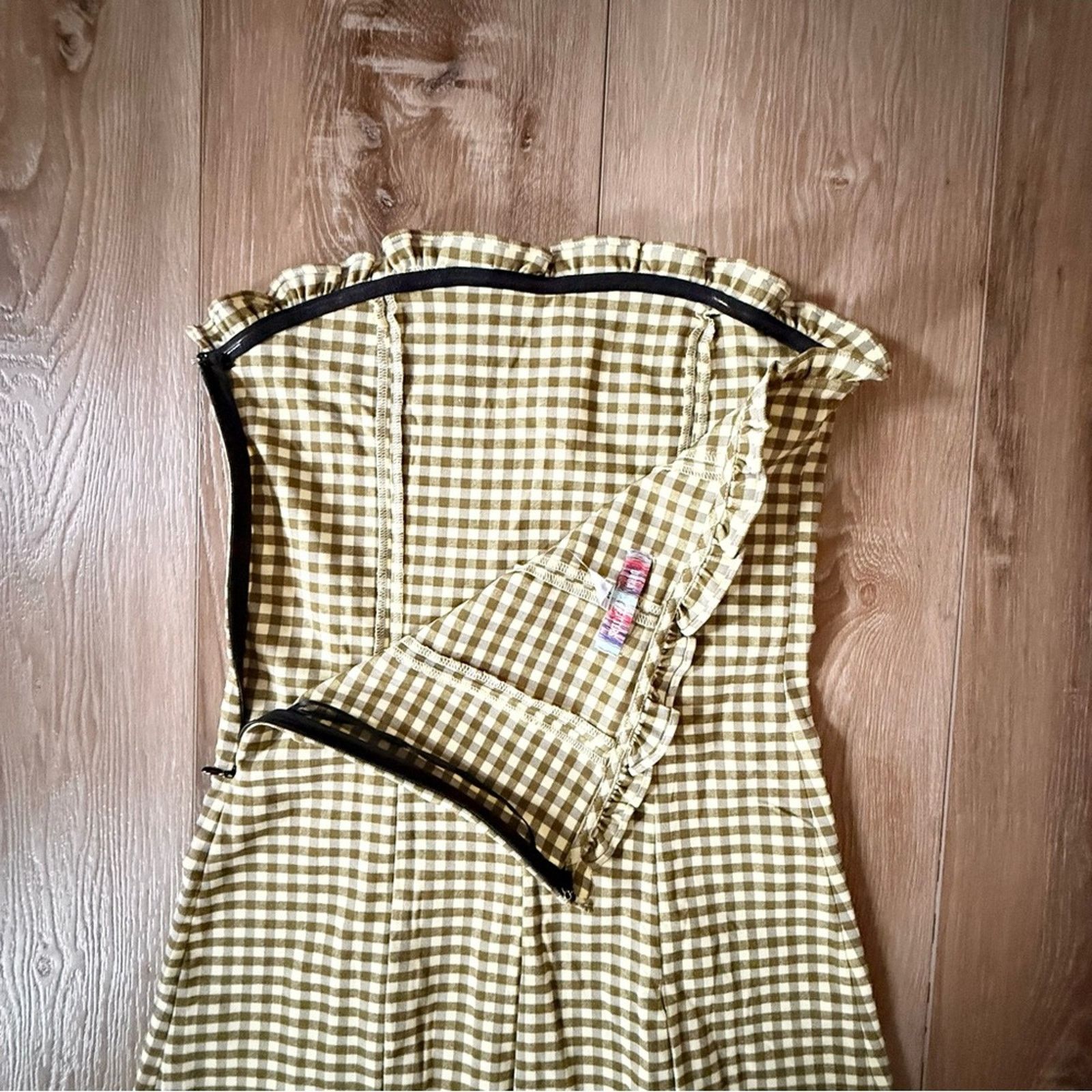 Urban Outfitters Urban Outfitters Margot Strapless Drop Waist Gingham Dress M Size M / US 6-8 / IT 42-44 - 3 Thumbnail