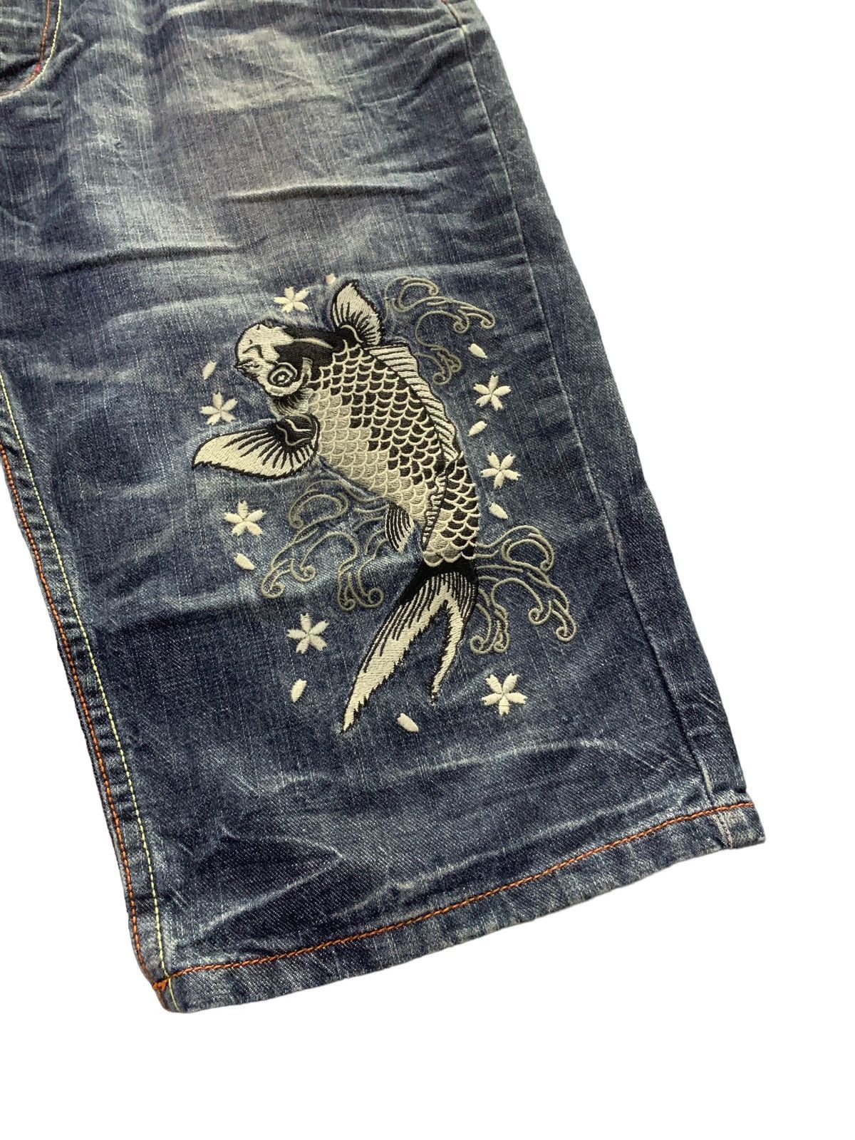 Japanese Brand 3 quarter Denim Inspired by Japanese Culture Sukajan Size US 32 / EU 48 - 3 Thumbnail