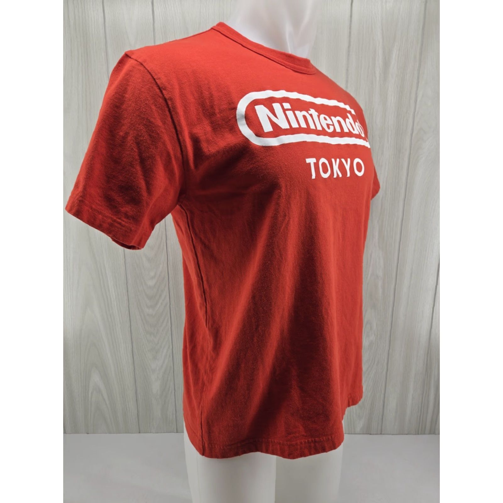 Nintendo Nintendo Tokyo Men’s Shirt M Red Cotton T Shirt Japan Vintage No Size US M / EU 48-50 / 2 - 7 Thumbnail