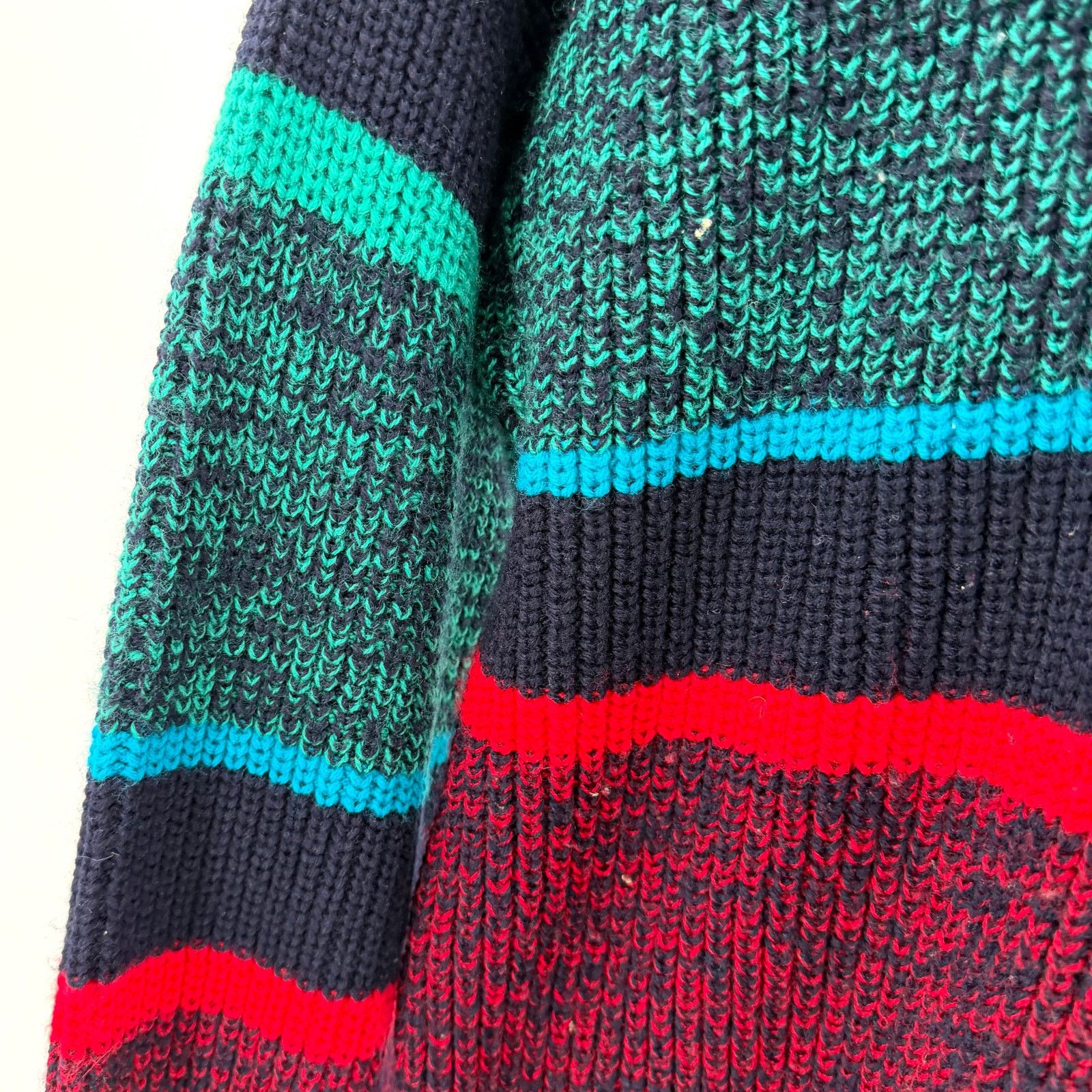 Wrangler Vintage 90s Navy Green Red Block Striped Knit Sweater Size US M / EU 48-50 / 2 - 2 Thumbnail