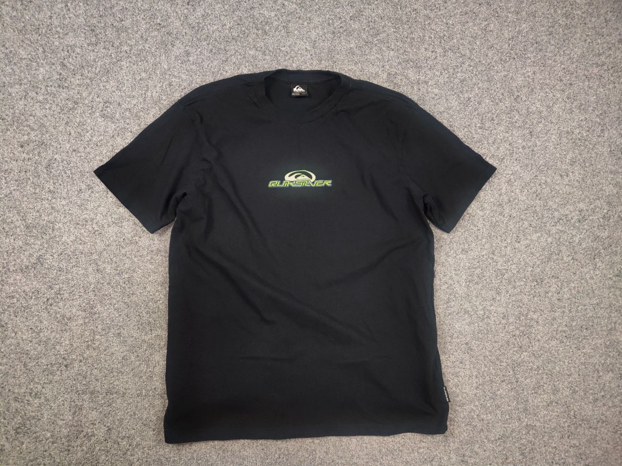 Quiksilver Quiksilver Black t-shirt logo Dragon japan back Vintage Tee Size US L / EU 52-54 / 3 - 2 Thumbnail