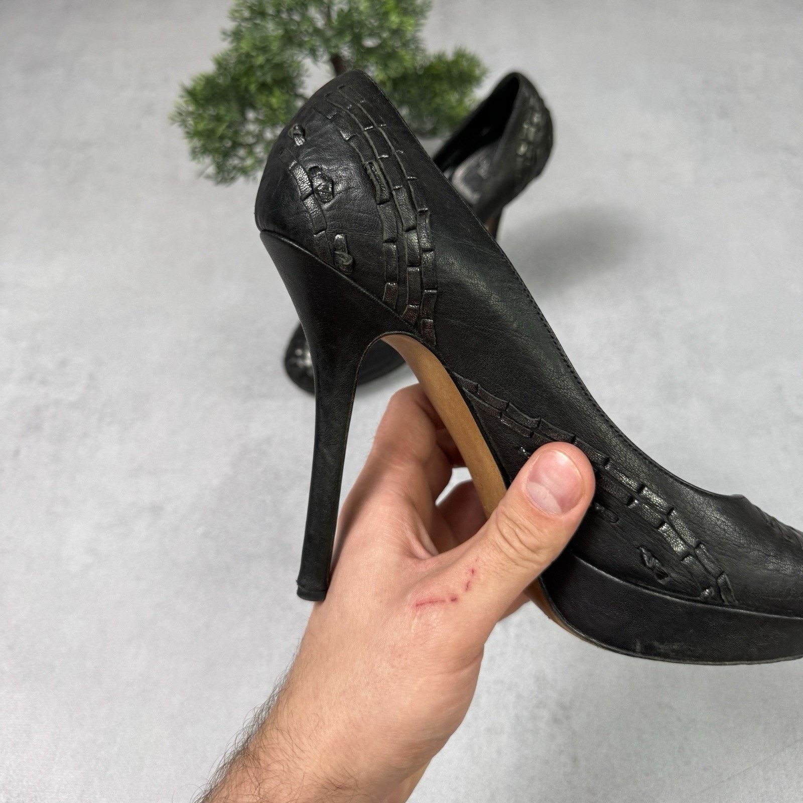 Dior CHRISTIAN DIOR Braided Leather Platform Pumps Black size 39 Size US 9 / IT 39 - 6 Thumbnail