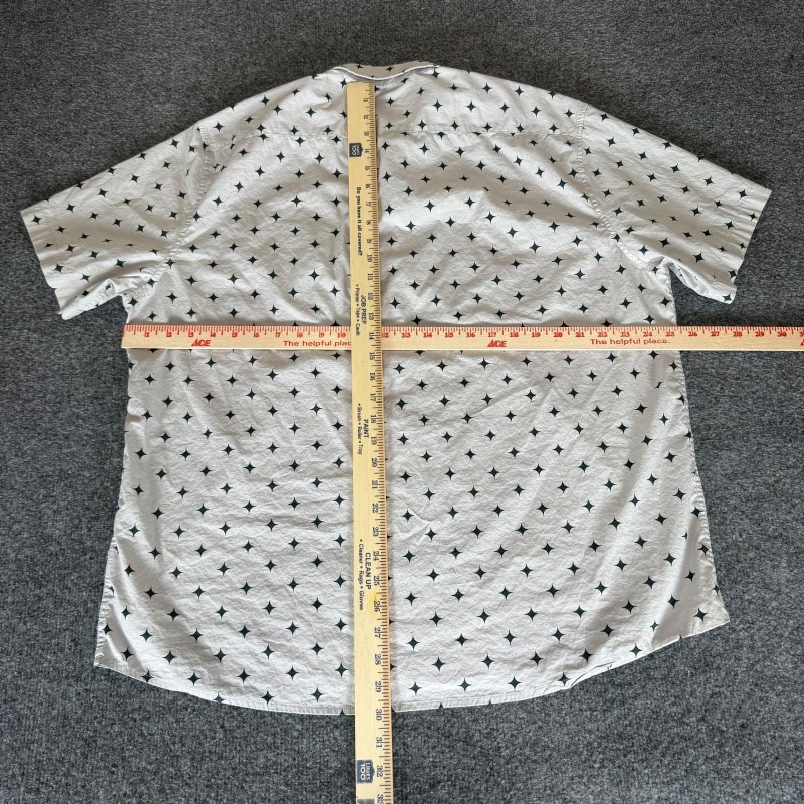 Other Bearbottom Shirt Mens 2XL Geometric Short Sleeve Button Up Size US XXL / EU 58 / 5 - 4 Thumbnail