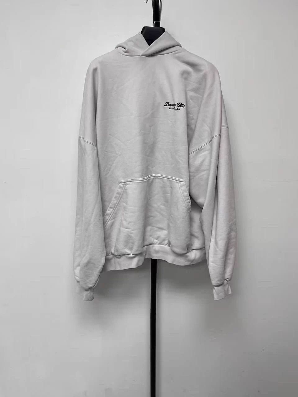Balenciaga Balenciaga logo hoodie oversized unisex white 3 Size S / US 4 / IT 40 - 1 Thumbnail
