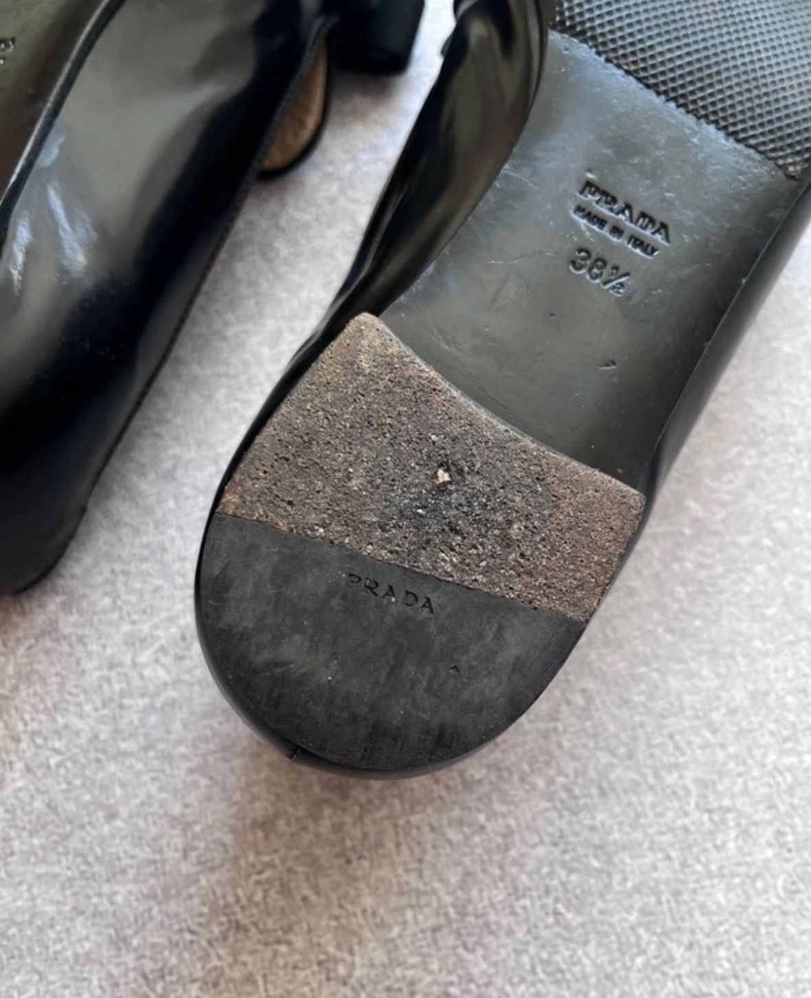 Prada VINTAGE PRADA LOW GENUINE LEATHER AVANTGARDE FLATS RARE Size US 8.5 / IT 38.5 - 6 Thumbnail