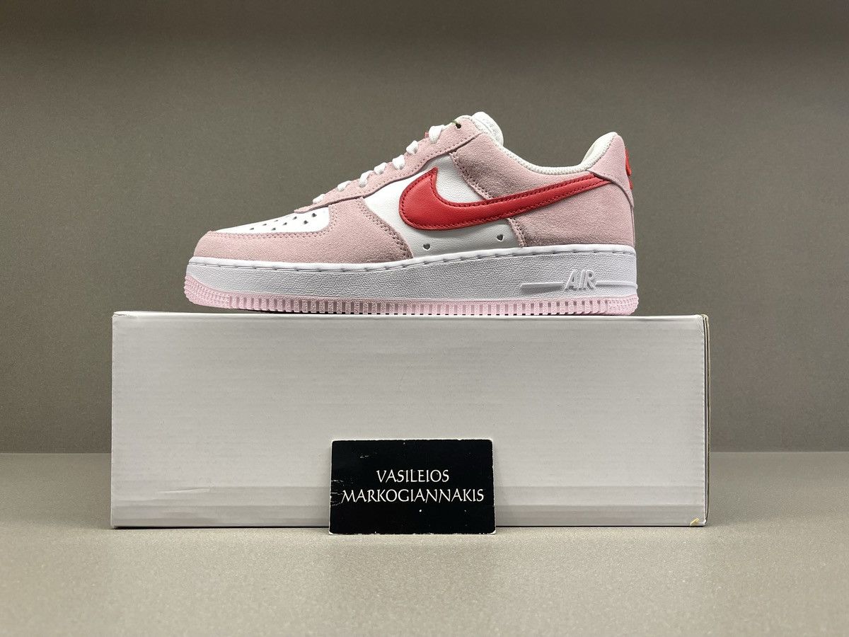 Nike Nike Air Force 1 Low ‘07 QS Valentine’s Day Love Letter Size US 8.5 / EU 41-42 - 1 Thumbnail