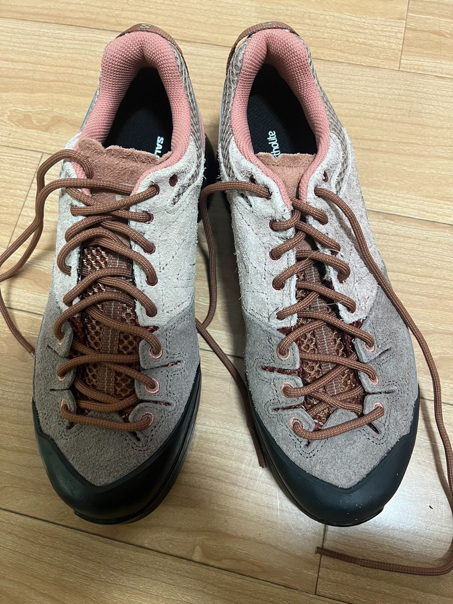 Salomon Salomon Hiking Shoes Size 42 Size US 9 / EU 42 - 1 Thumbnail
