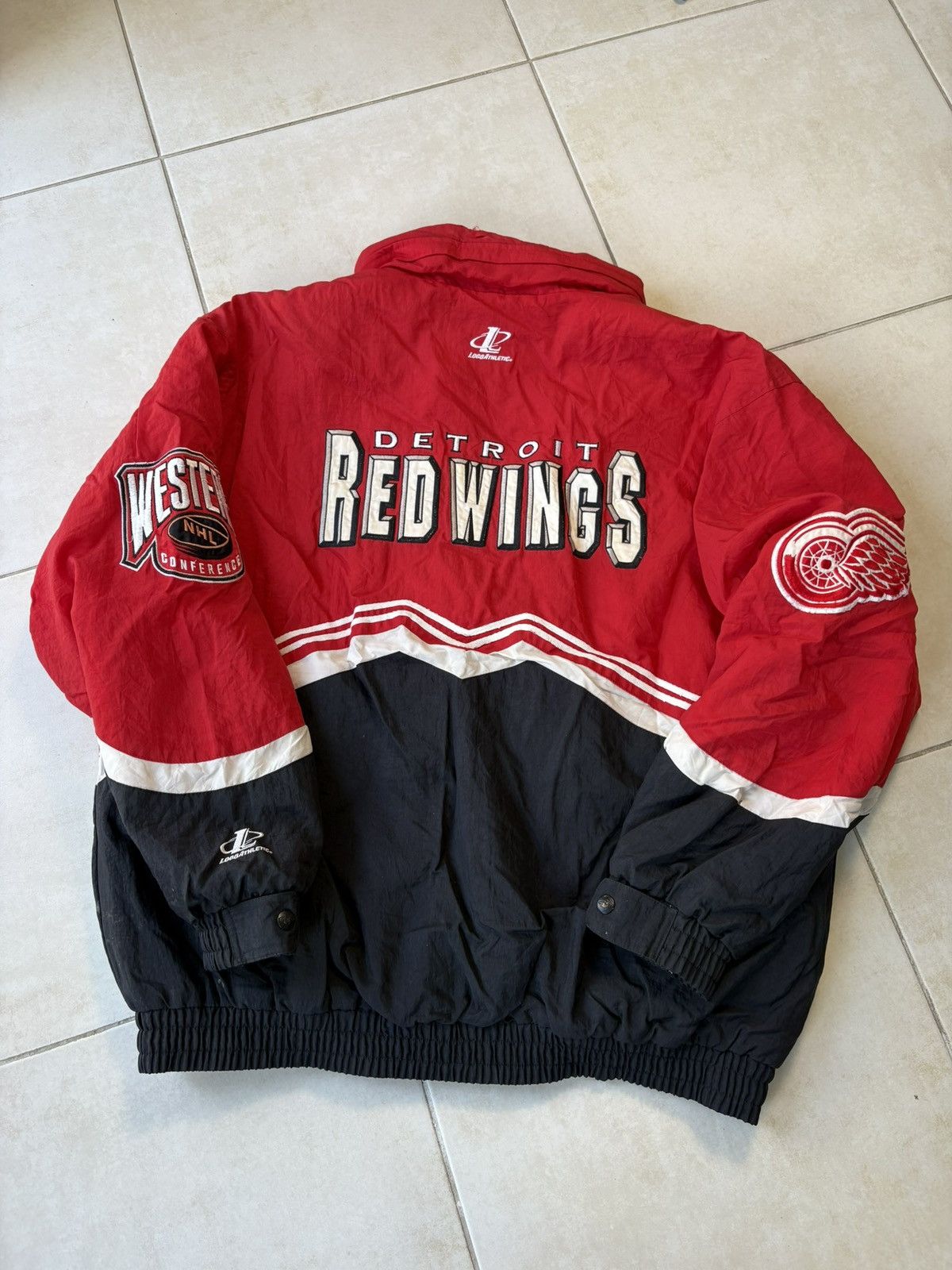 Logo Athletic Vintage Detroit Redwings NHL Logo Athletic Heavy Jacket XL Size US XL / EU 56 / 4 - 1 Thumbnail