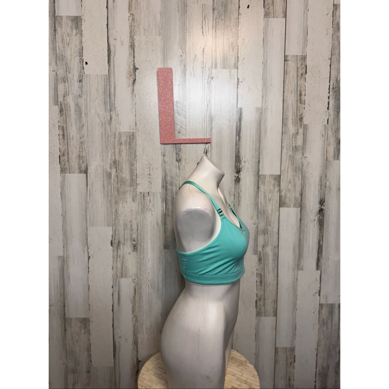 Victoria's Secret Victoria’s Secret VSX Sport Bra Mint Green Medium Support Ra Size ONE SIZE - 3 Thumbnail