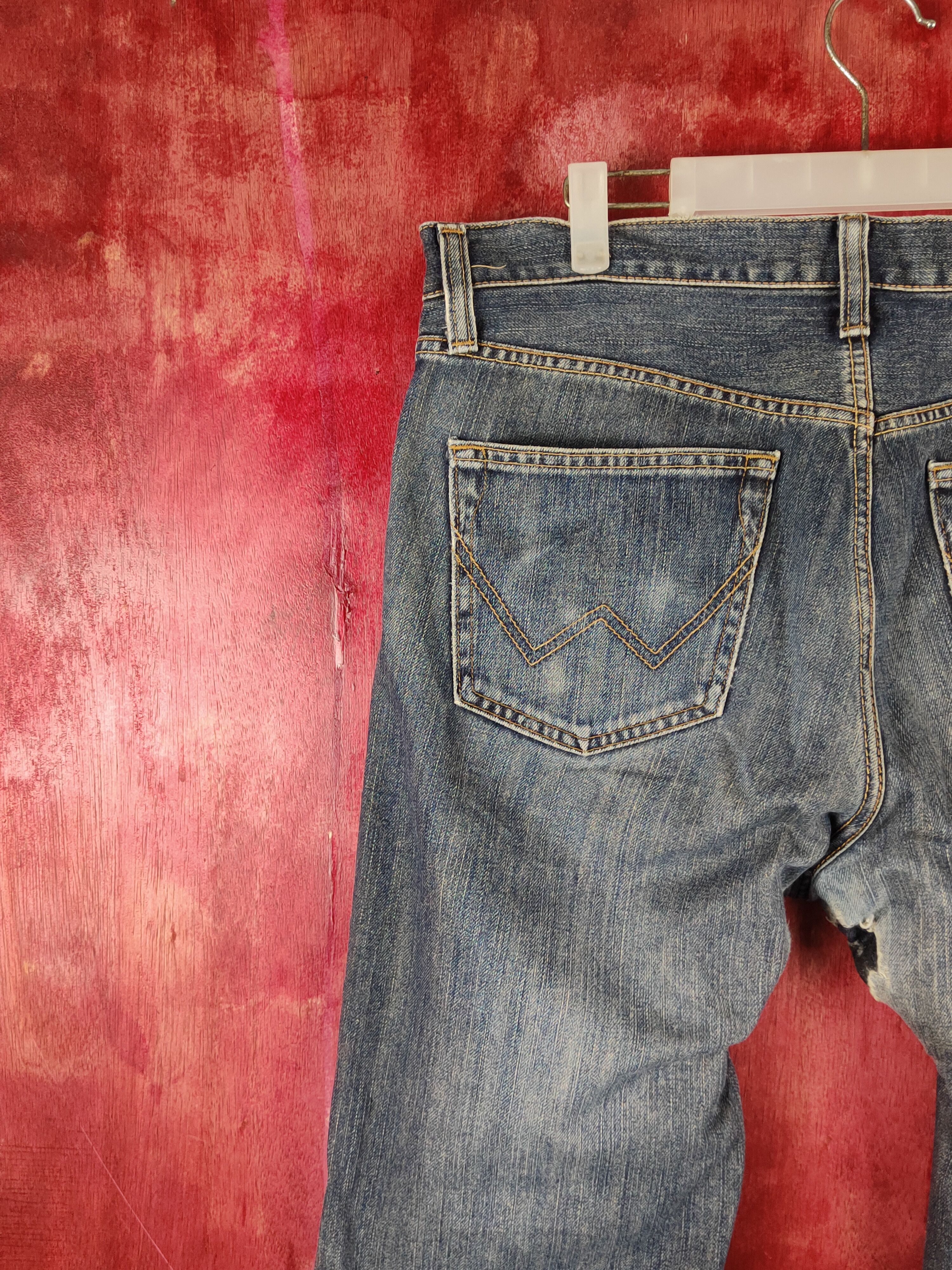 Edwin Edwin Dark Blue Faded Distressed Ripped Jeans #S2310 Size US 34 / EU 50 - 9 Thumbnail