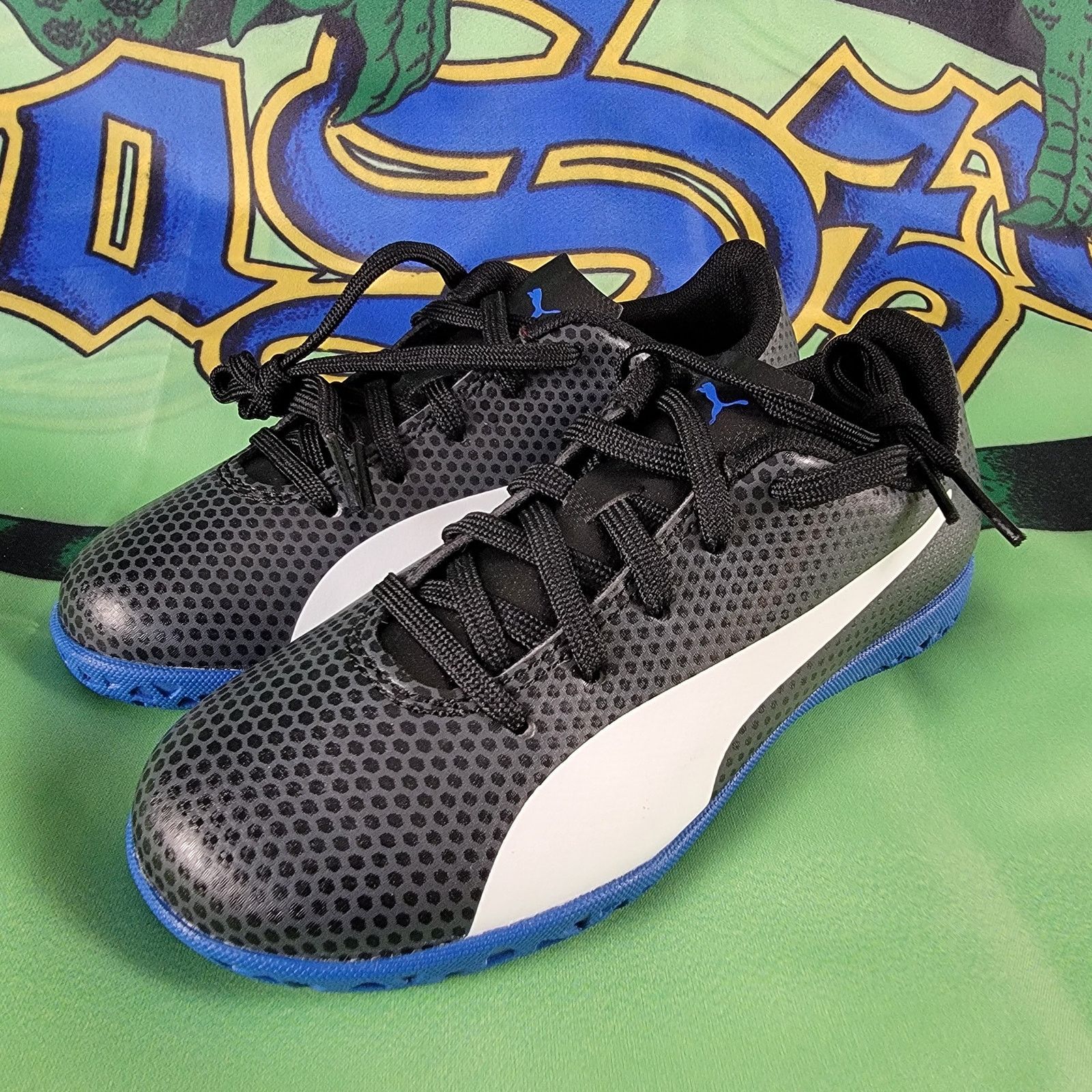 Puma Puma Spirit IT Junior Indoor Soccer Shoes Sz 13C Black/White Size US 13 / EU 46 - 1 Thumbnail