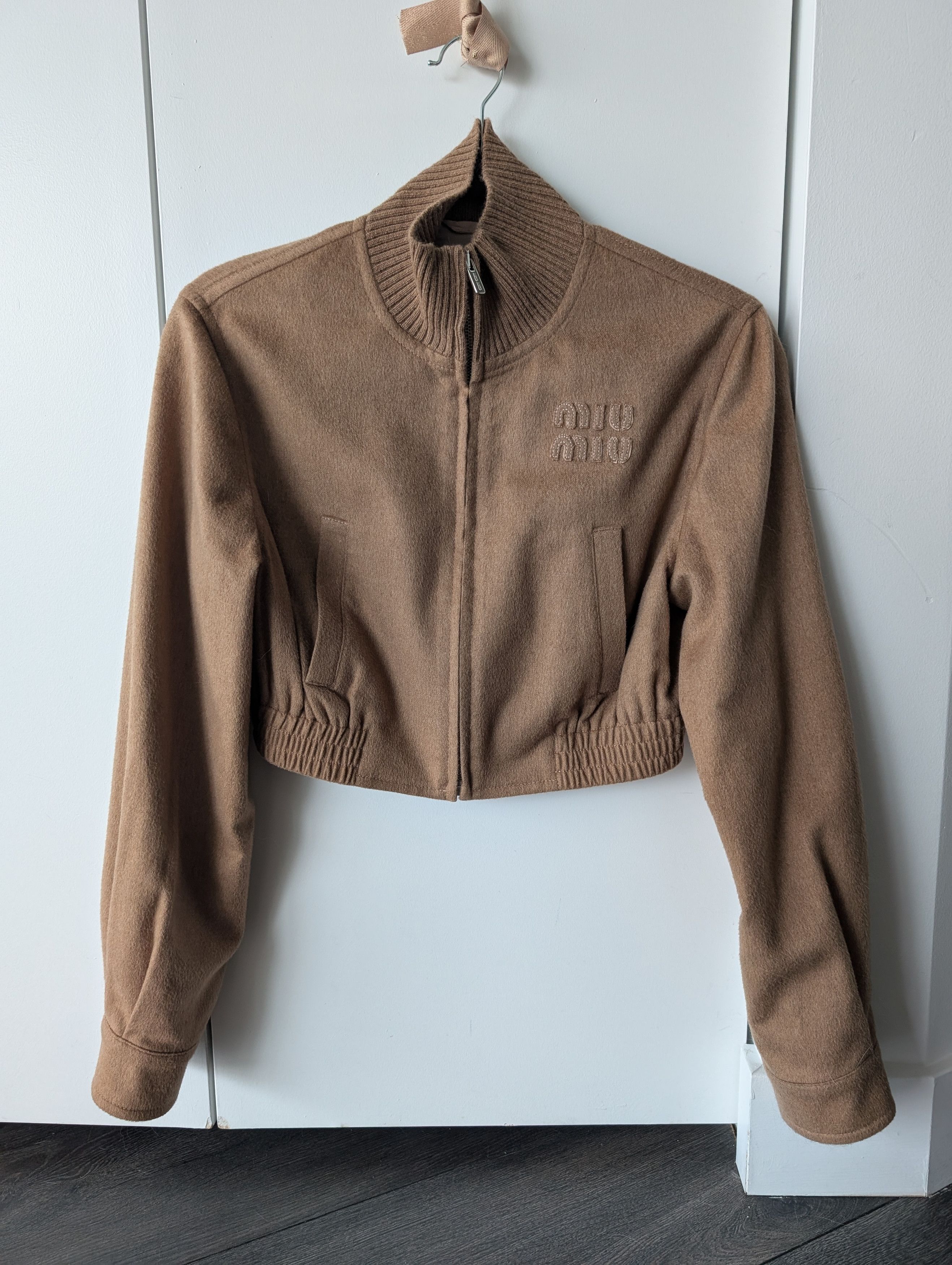 Miu Miu Miu Miu Suede Cropped Jacket Size XS / US 0-2 / IT 36-38 - 4 Thumbnail