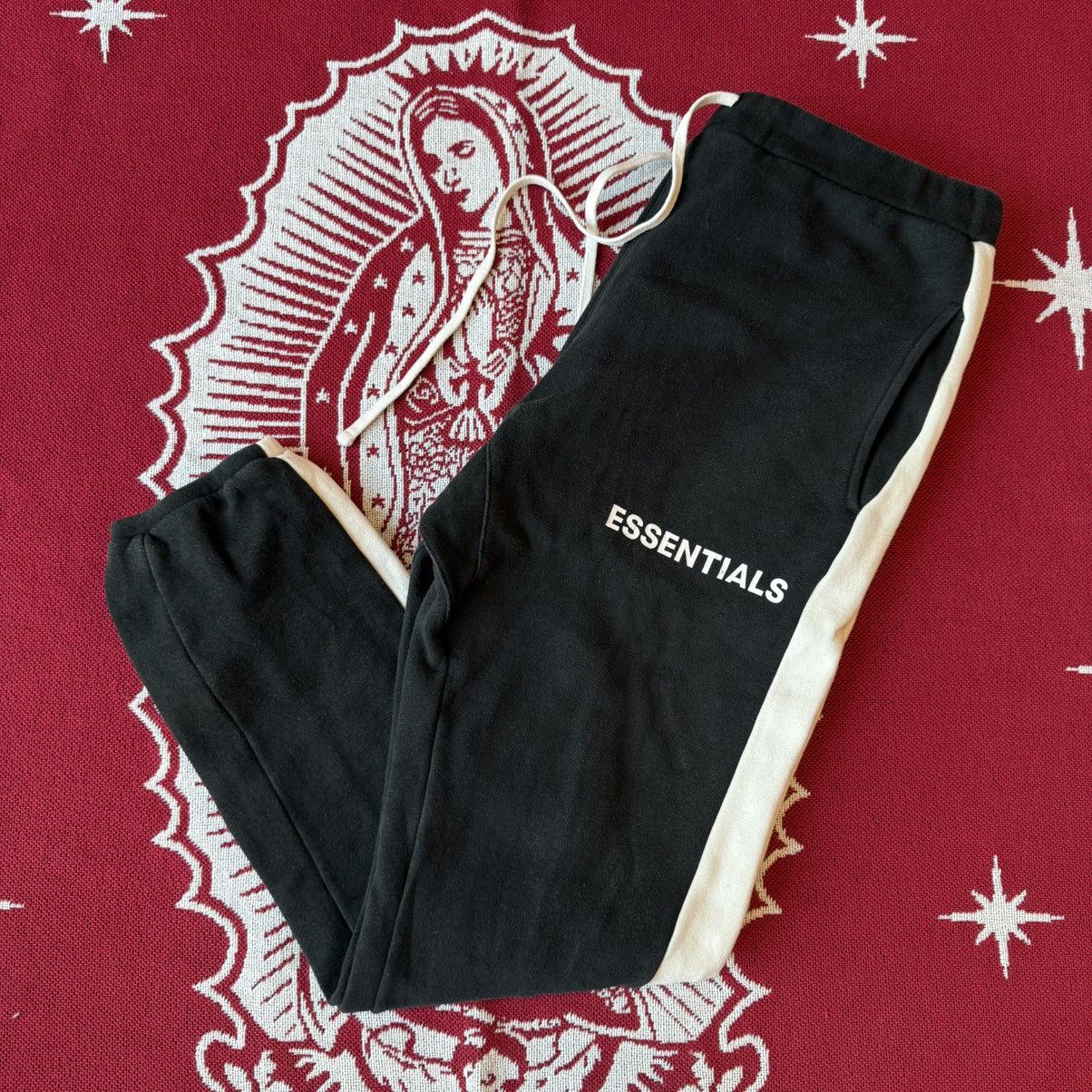 Essentials SS20 Fear of God Essentials Side Stripe Sweatpants Size M Size US 32 / EU 48 - 9 Thumbnail