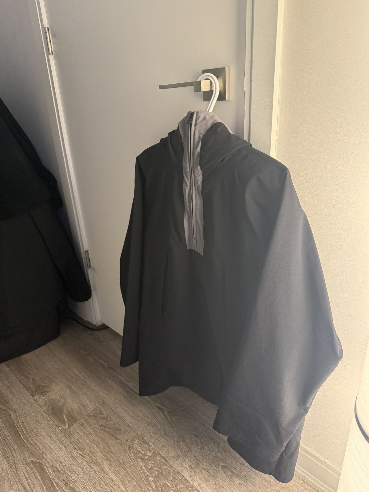 Asics × Kiko Kostadinov Kiko Kostadinov x Asics Edition Poncho Hoodie Size US L / EU 52-54 / 3 - 2 Thumbnail