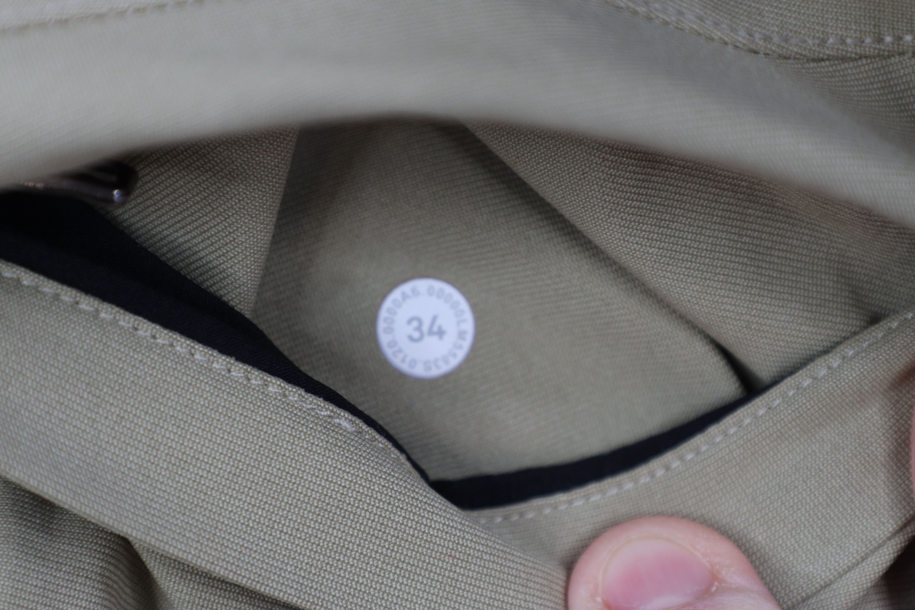 Lululemon × Vintage Lululemon Straight Leg ABC Chinos Chino Pants Khaki Tan Size US 34 / EU 50 - 11 Thumbnail