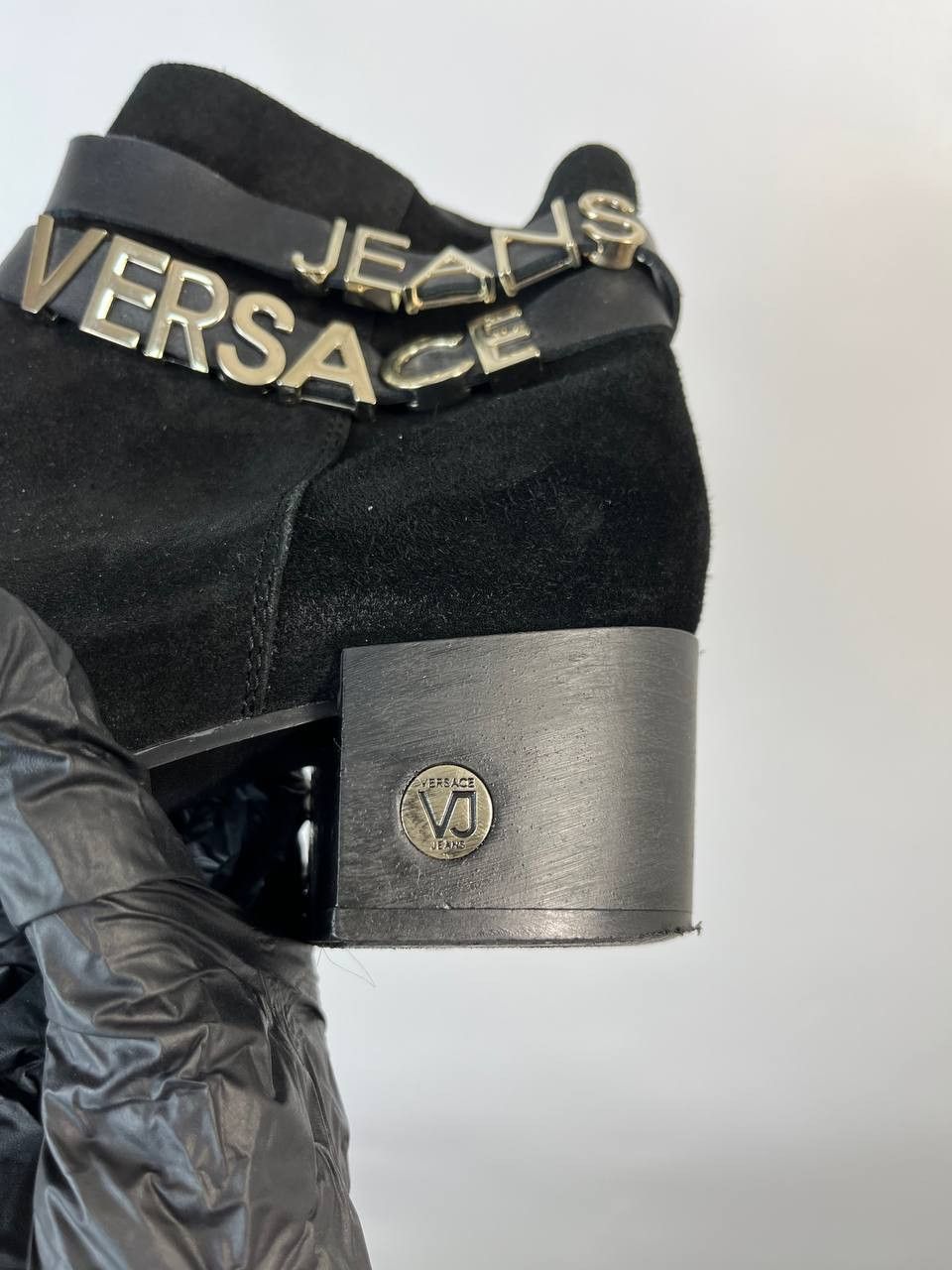 Versace VERSACE JEANS Black Boots Logo Strap Women's Size 37 Size US 7 / IT 37 - 5 Thumbnail