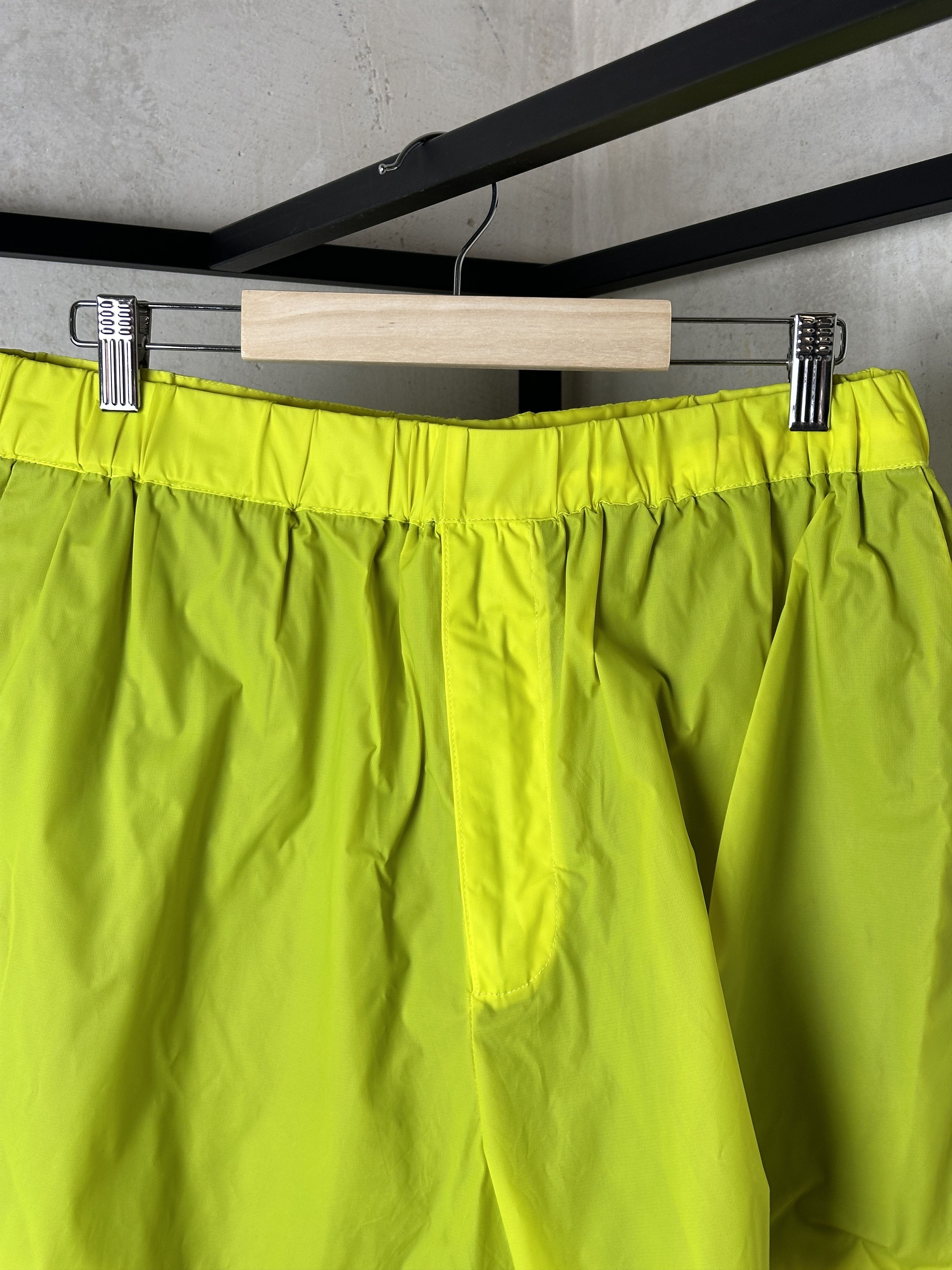 Acne Studios Acne Studios Yellow Ripstop Neon Shorts Size US 34 / EU 50 - 8 Thumbnail