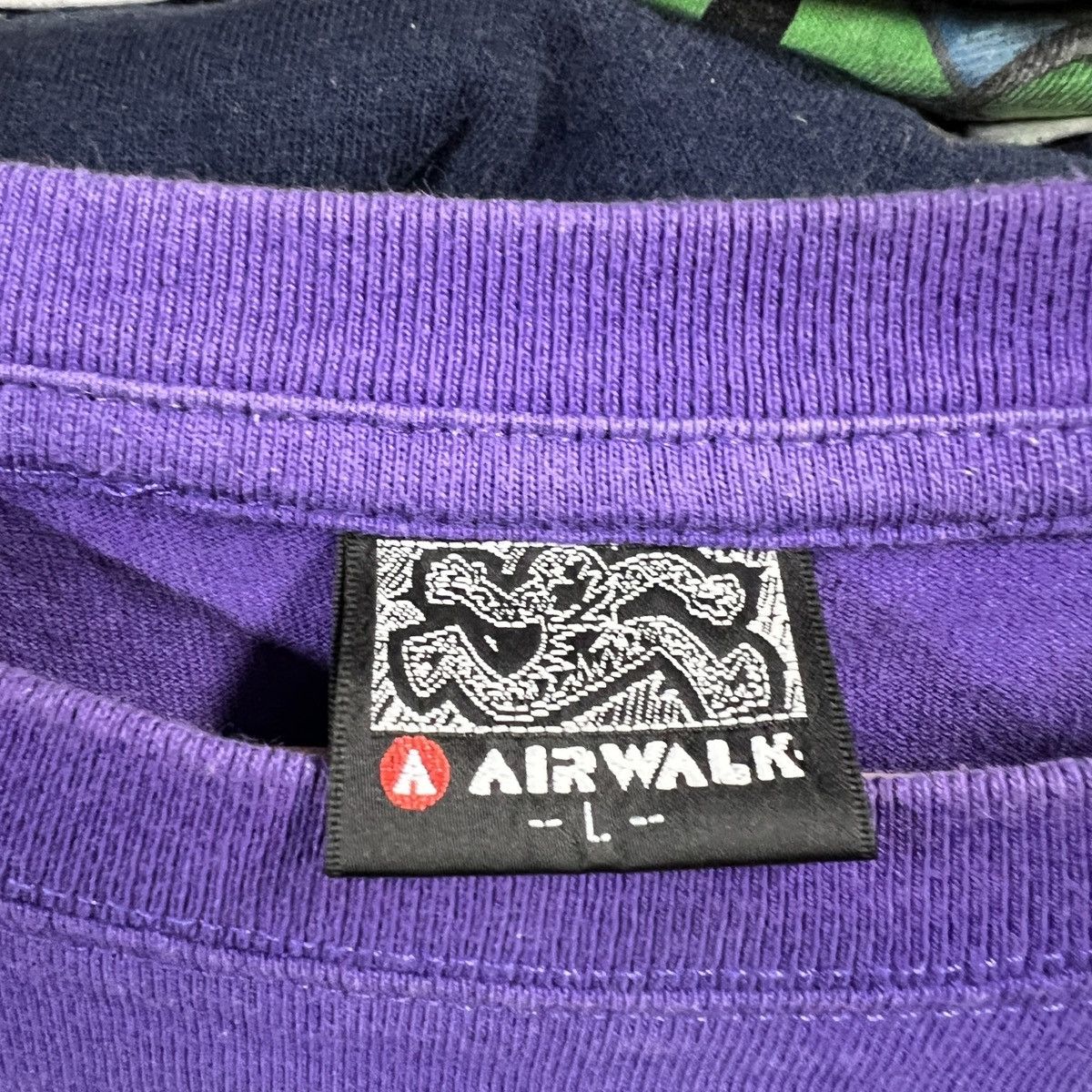 Airwalk VTG AIR WALK RUNNING MAN SIZE LARGE Size US L / EU 52-54 / 3 - 3 Thumbnail