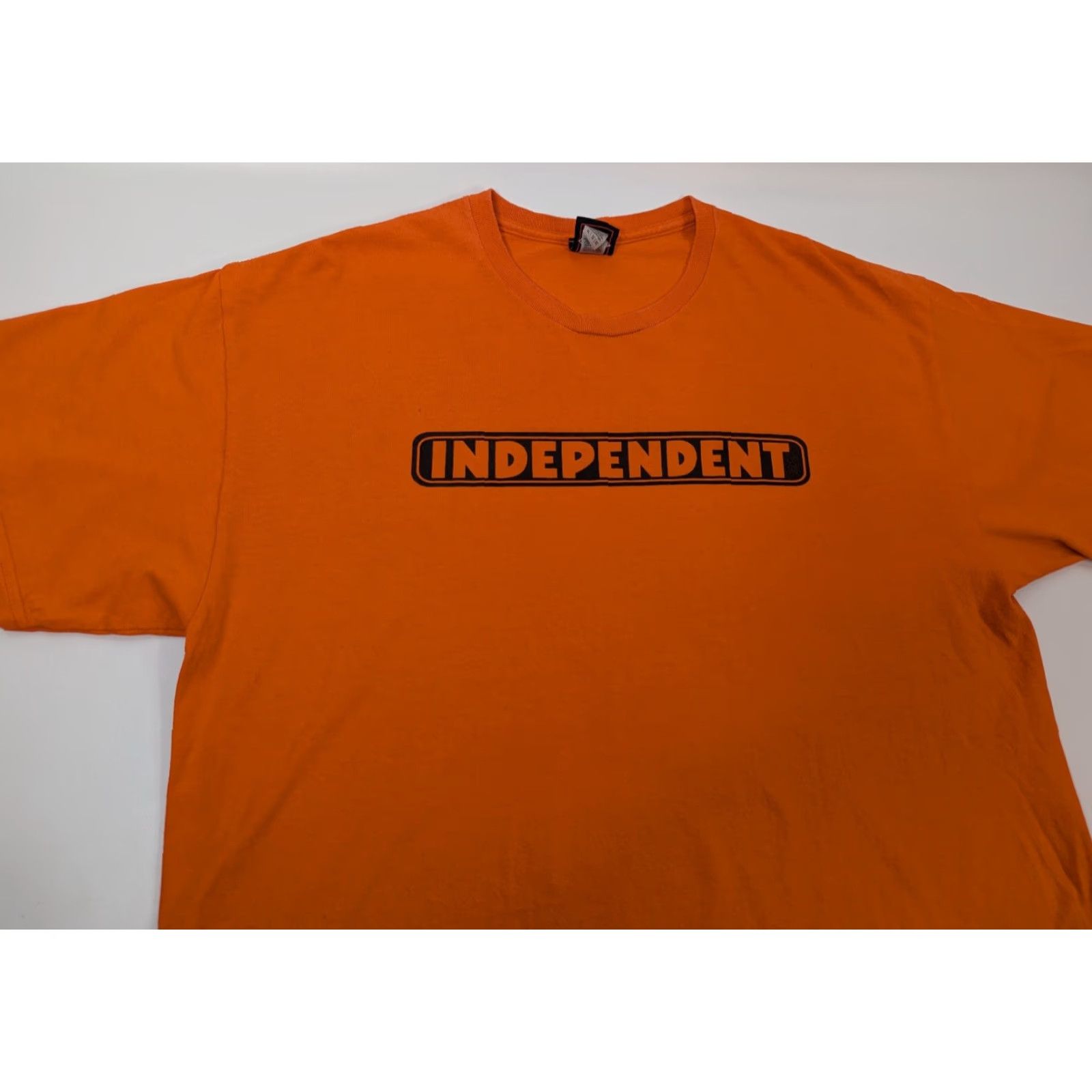 Vintage VINTAGE Independent Bar Logo Orange T-Shirt Men XL Cotton Skate Punk 90s - Logo Shirt Mens Size US XL / EU 56 / 4 - 2 Thumbnail