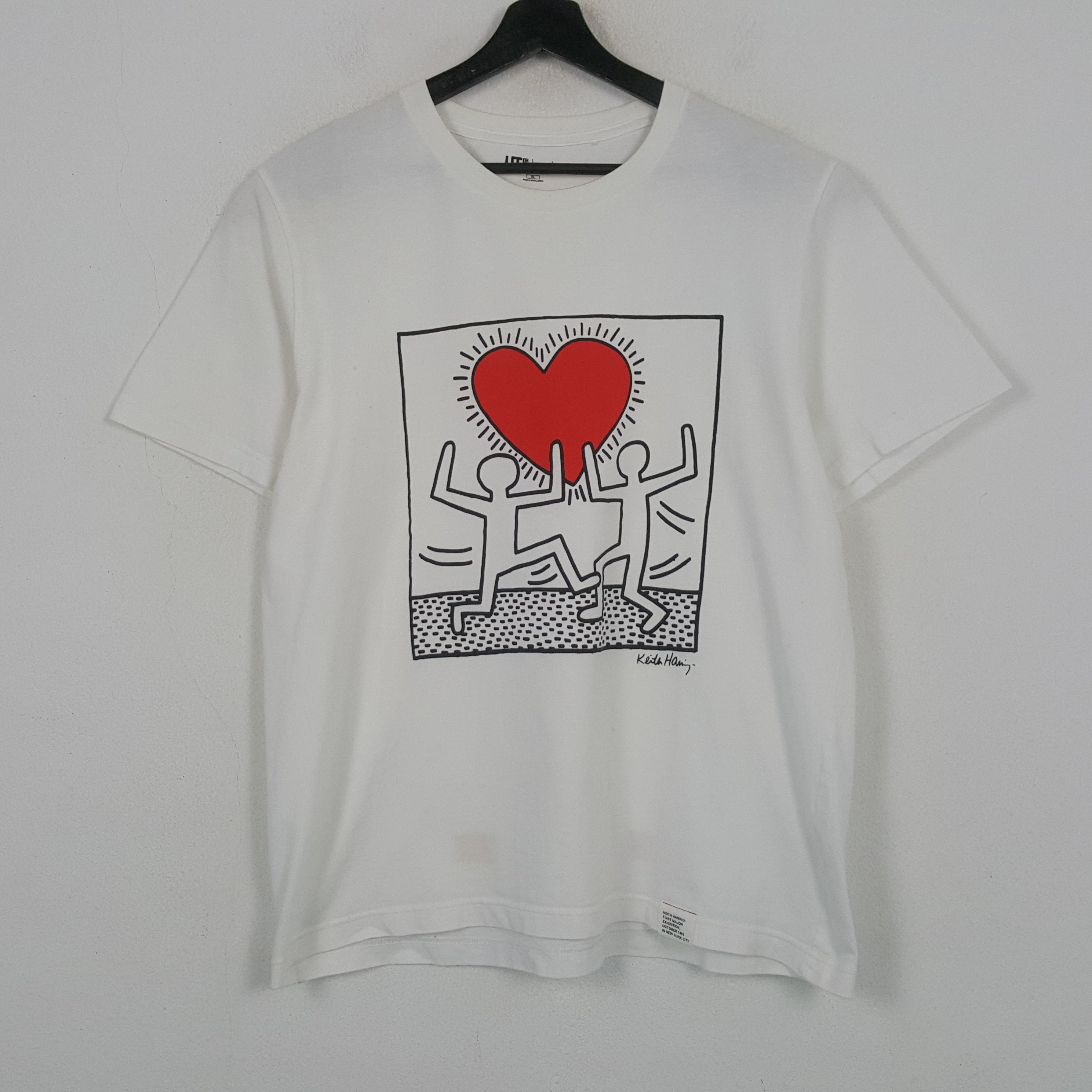 Keith Haring Keith Haring Love Hearts Design Tshirt RR4 Size US L / EU 52-54 / 3 - 1 Thumbnail