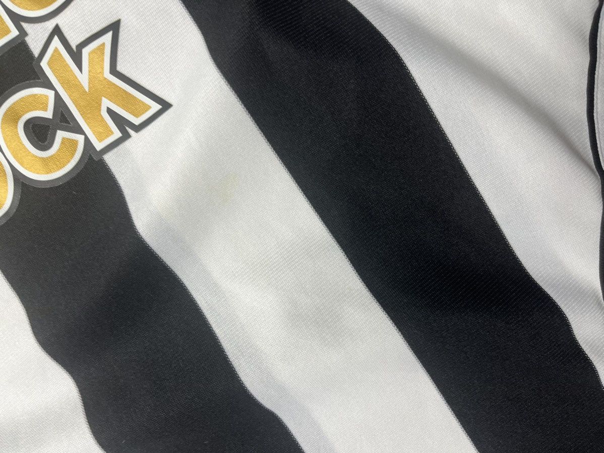 Adidas Adidas Newcastle united away shirt 2005/07 size XLarge Size US XL / EU 56 / 4 - 6 Thumbnail