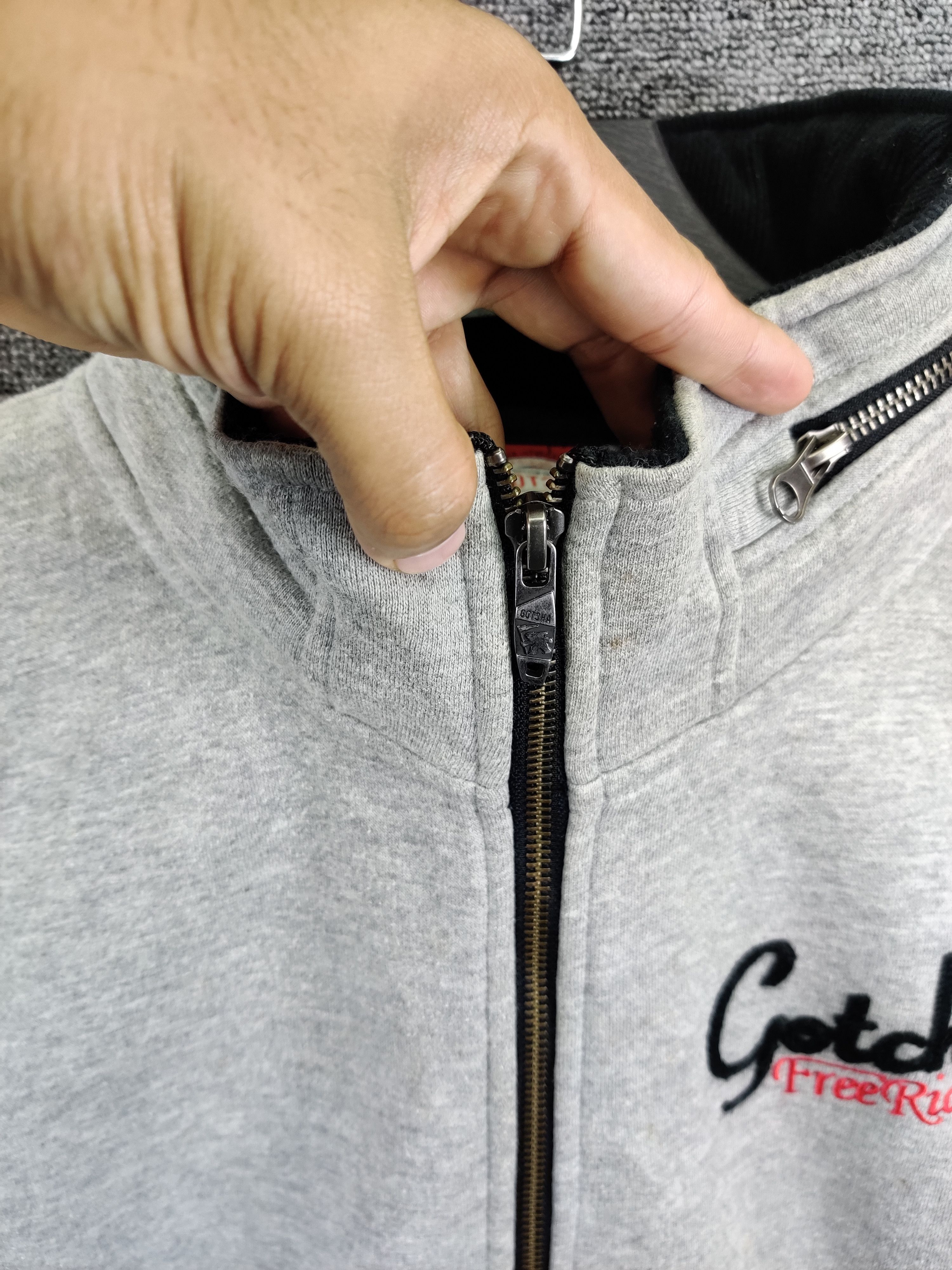 Gotcha Vintage Gotcha Free Riders Zipper Sweatshirt Jacket Size US M / EU 48-50 / 2 - 3 Thumbnail