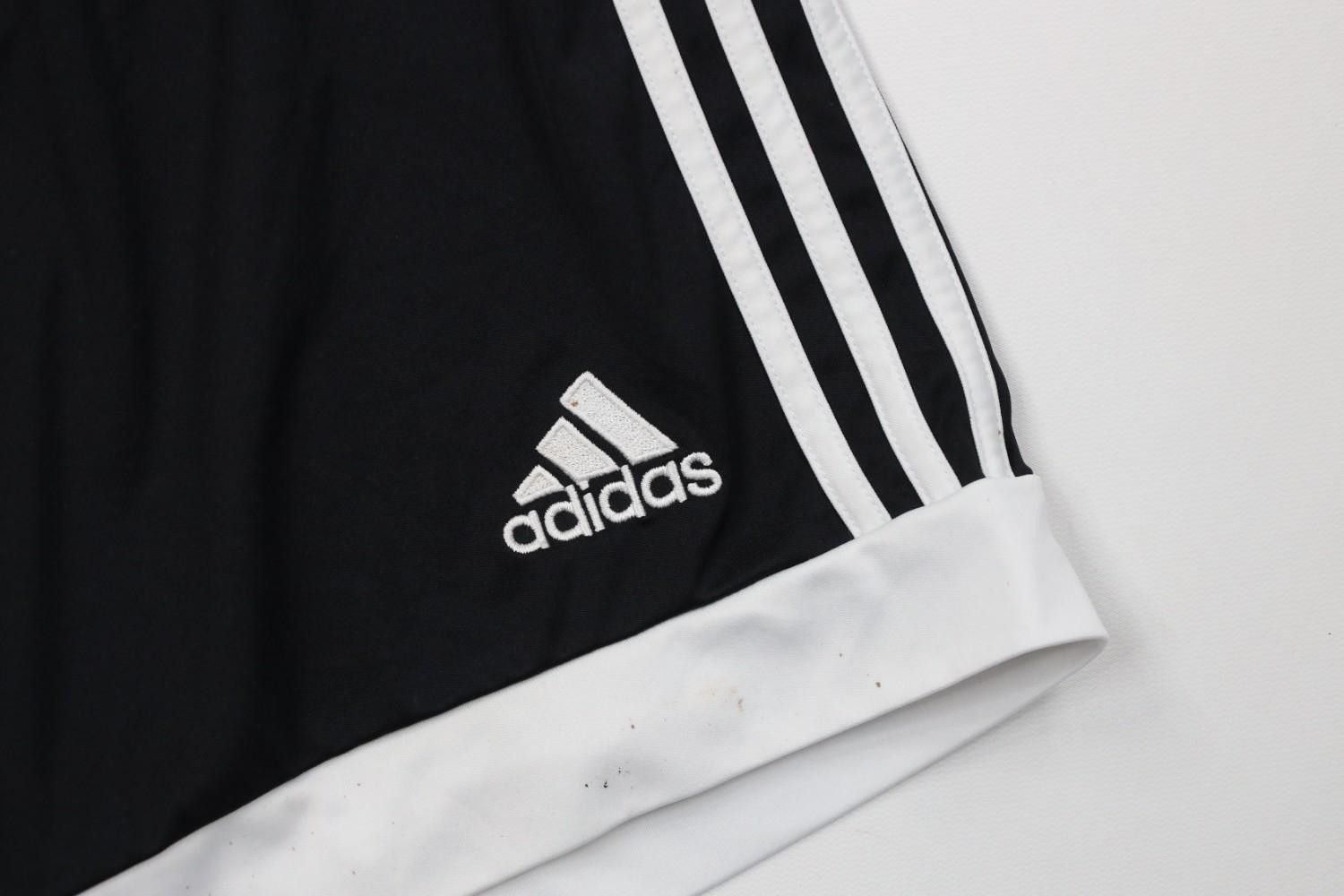 Adidas Vintage Y2K Adidas Running Jogging Soccer Shorts Black Size US 32 / EU 48 - 5 Thumbnail