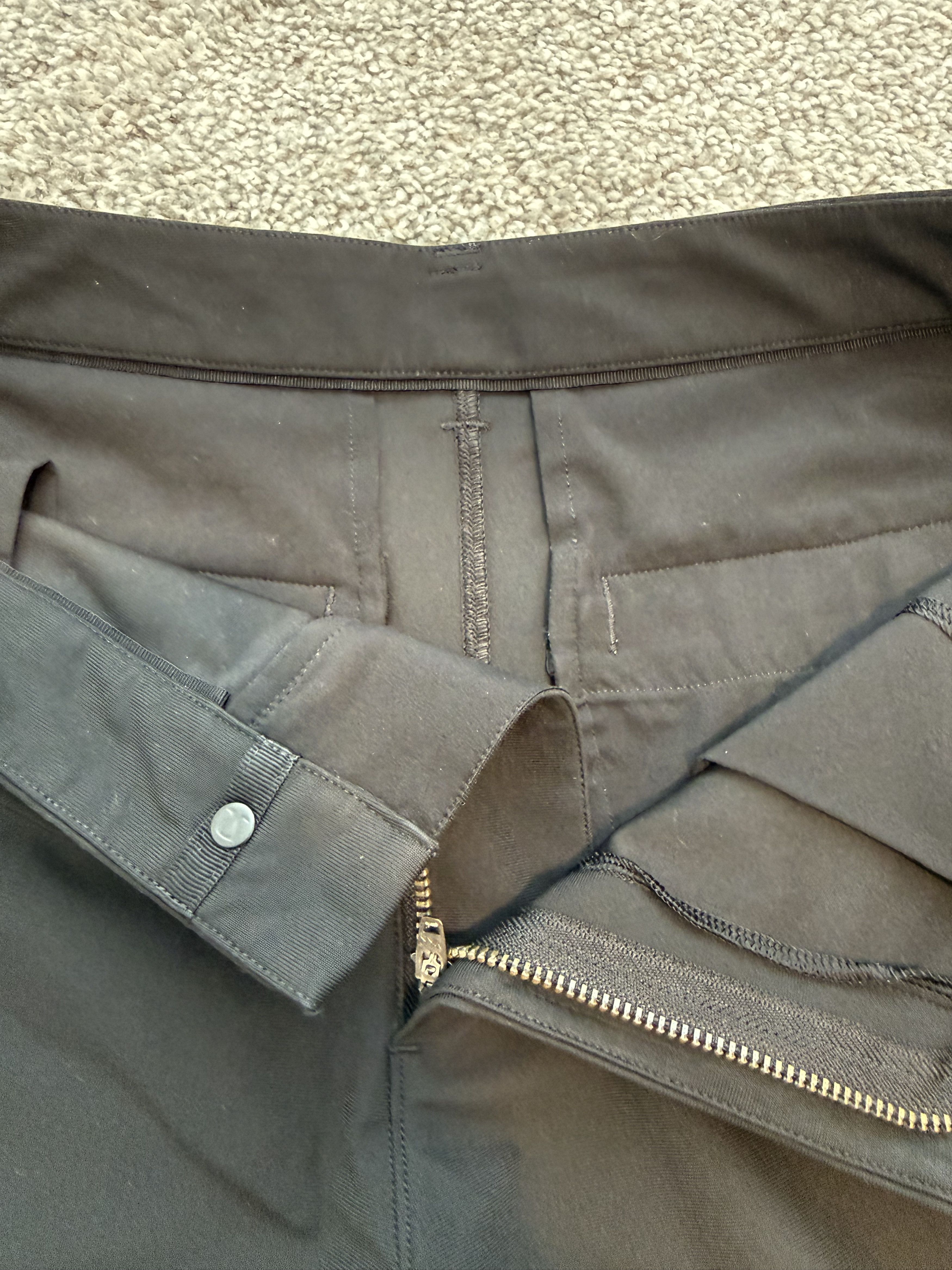 Lululemon Commission Short Classic 9" Size US 30 / EU 46 - 2 Thumbnail