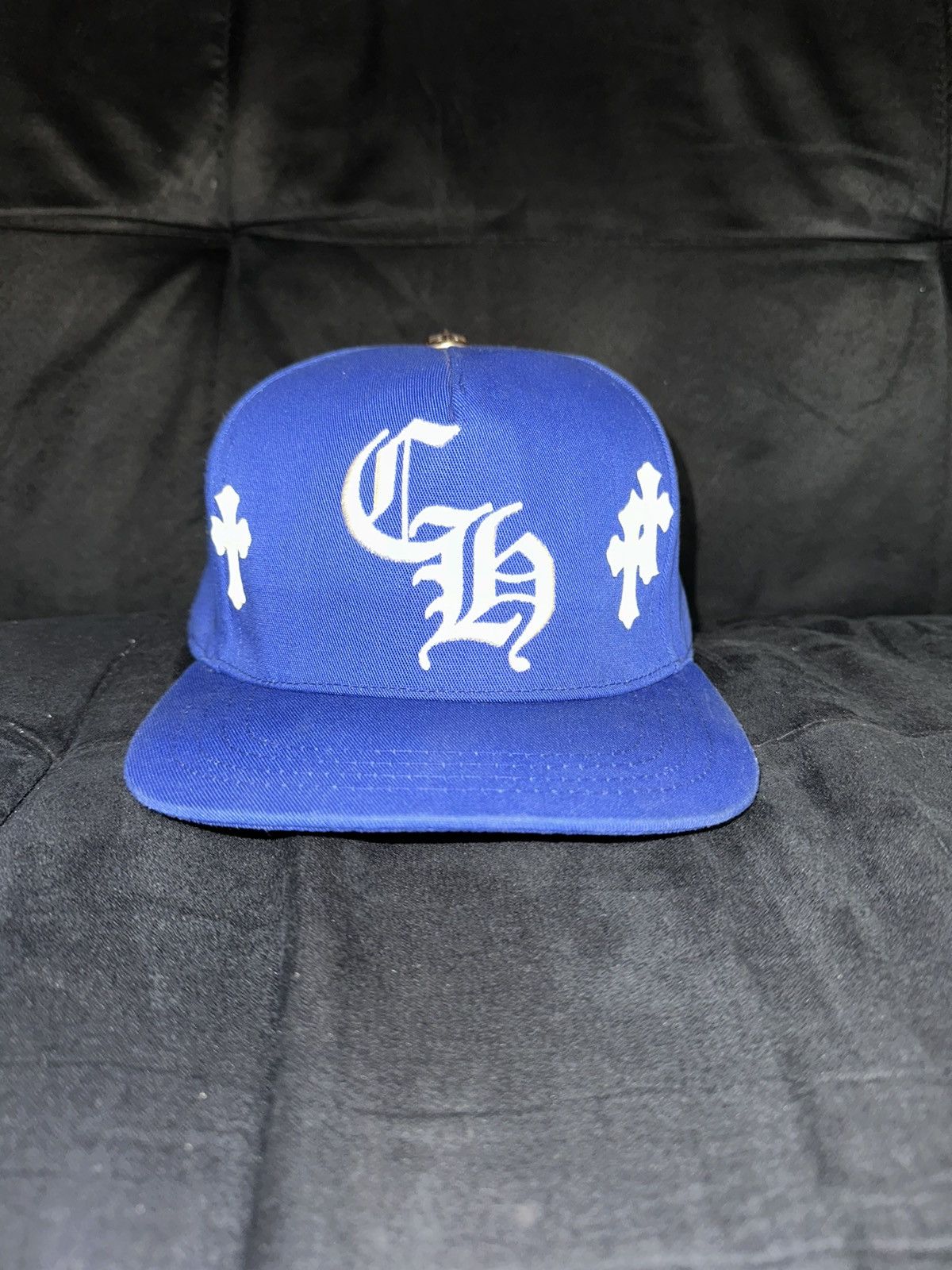 PETZ CHROME HEARTS ／ BLUE Chrome Hearts Blue & White Cross Patch Hat – Savonches