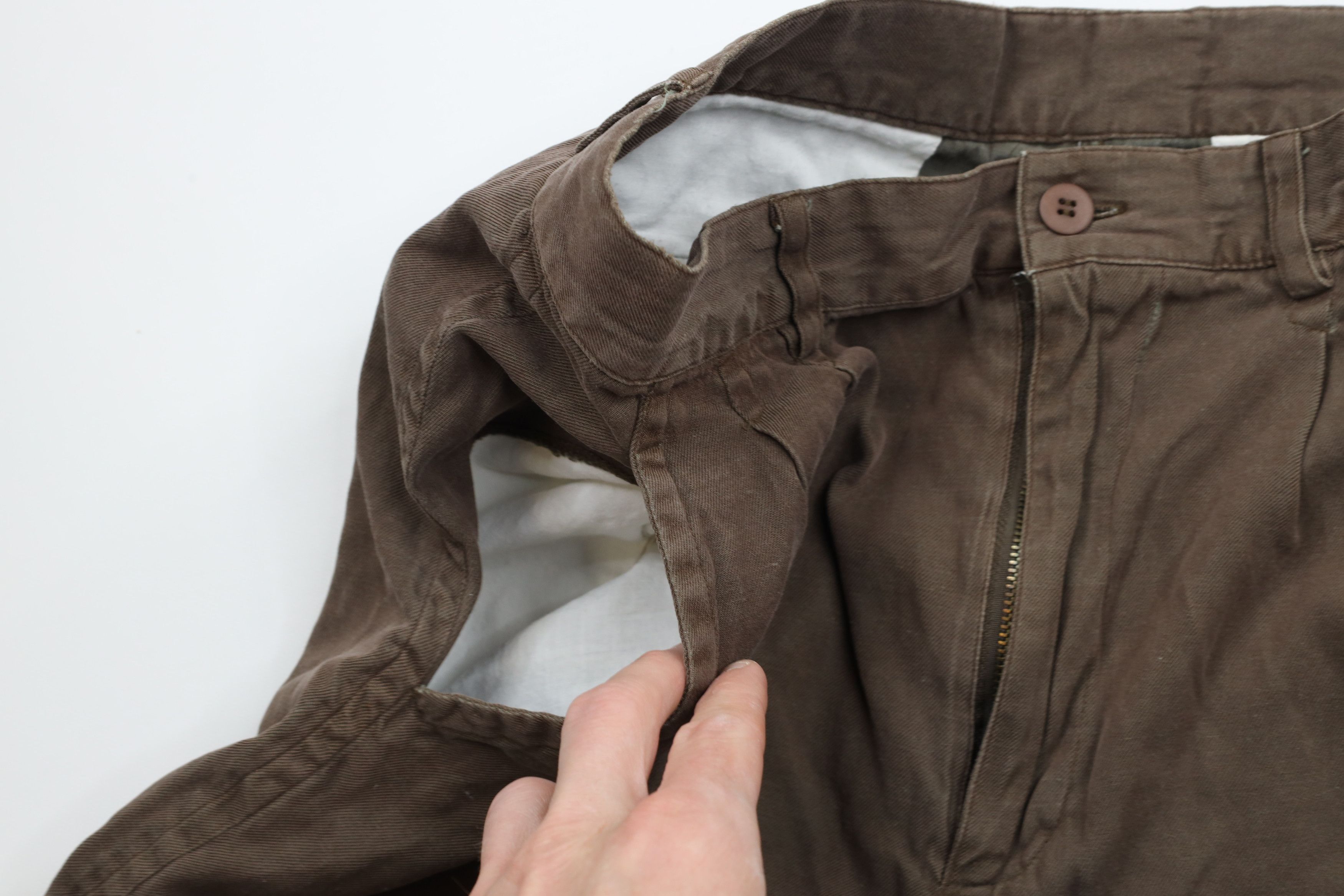 Vintage Vintage 90s Streetwear Above Knee Silk Chino Shorts Brown Size US 30 / EU 46 - 5 Thumbnail