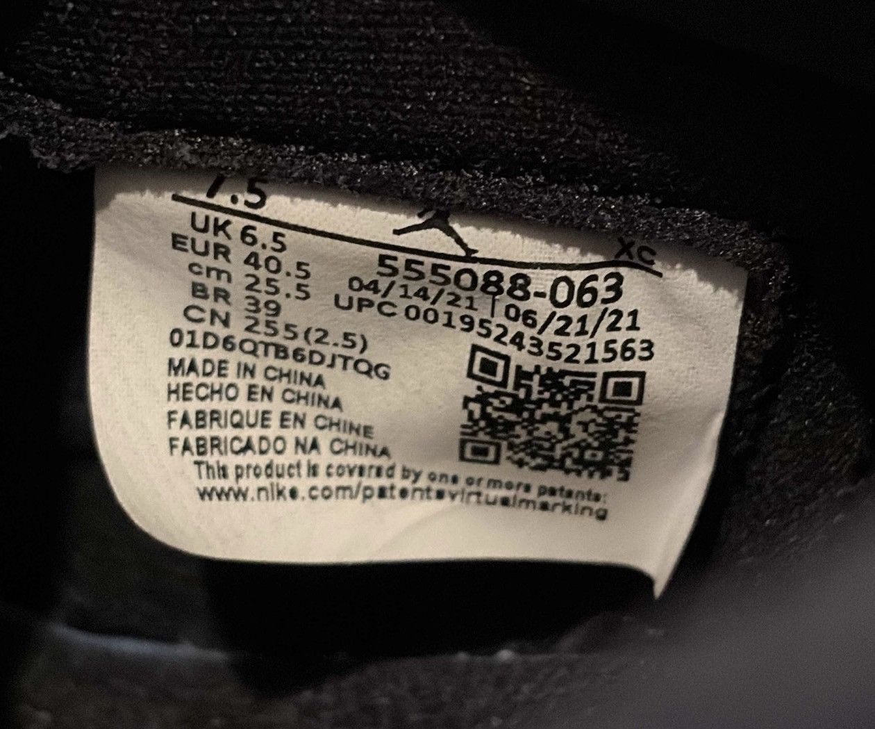 Nike NIKE Air Jordan 1 Retro High OG 'Patent Bred' Size US 7.5 / EU 40-41 - 5 Thumbnail