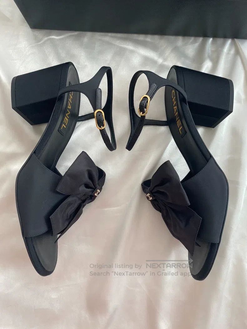 Chanel Chanel Black bow thick-heeled sandals Size US 8.5 / IT 38.5 - 2 Thumbnail